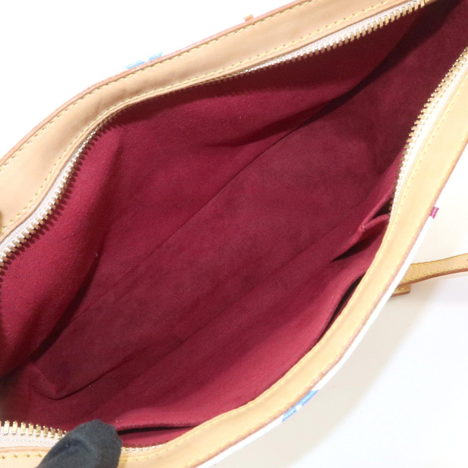 Louis Vuitton Monogram Multicolor Lodge GM Shoulder Bag Branc M40051