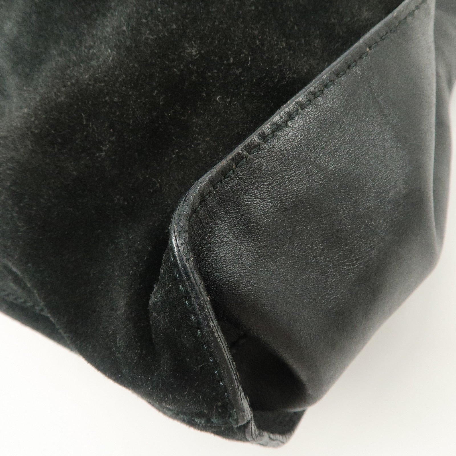 GUCCI Suede Leather Shoulder Bag Tote Bag Black 001.4332 Used