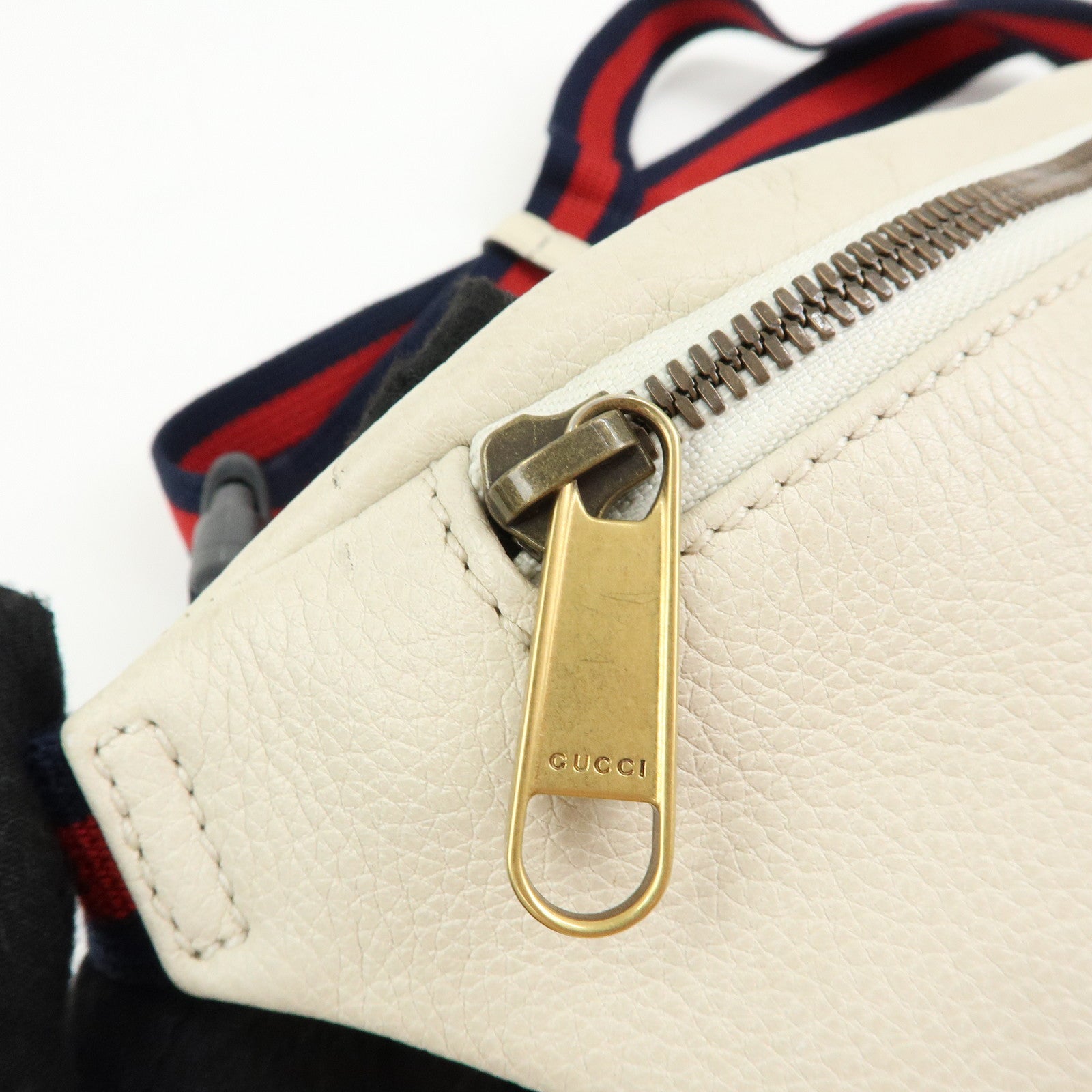 GUCCI Sherry Vintage Logo Leather Waist Pouch Body Bag Ivory 527792