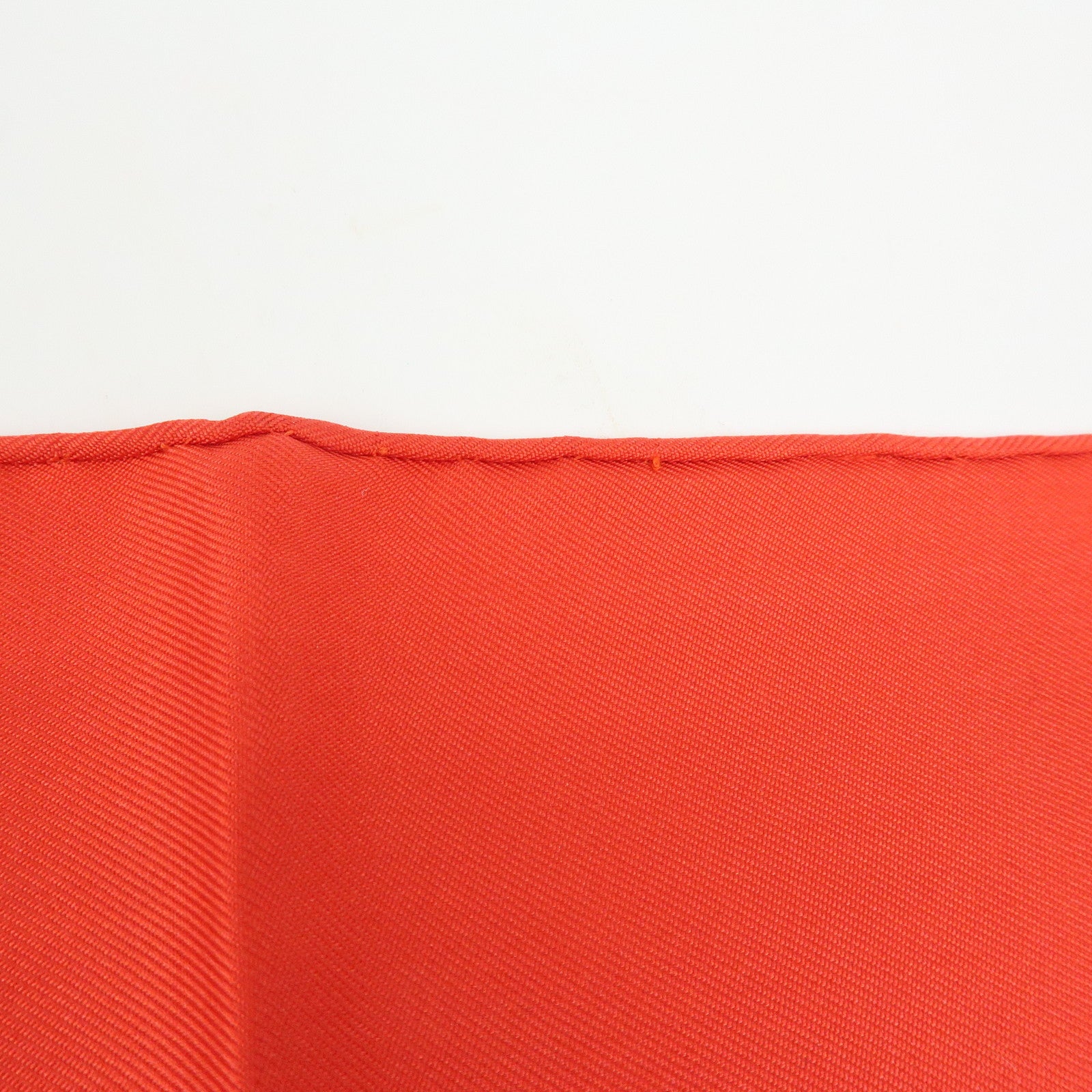 HERMES Carre 90 Silk 100% Scarf VIVE LE VENT Red White