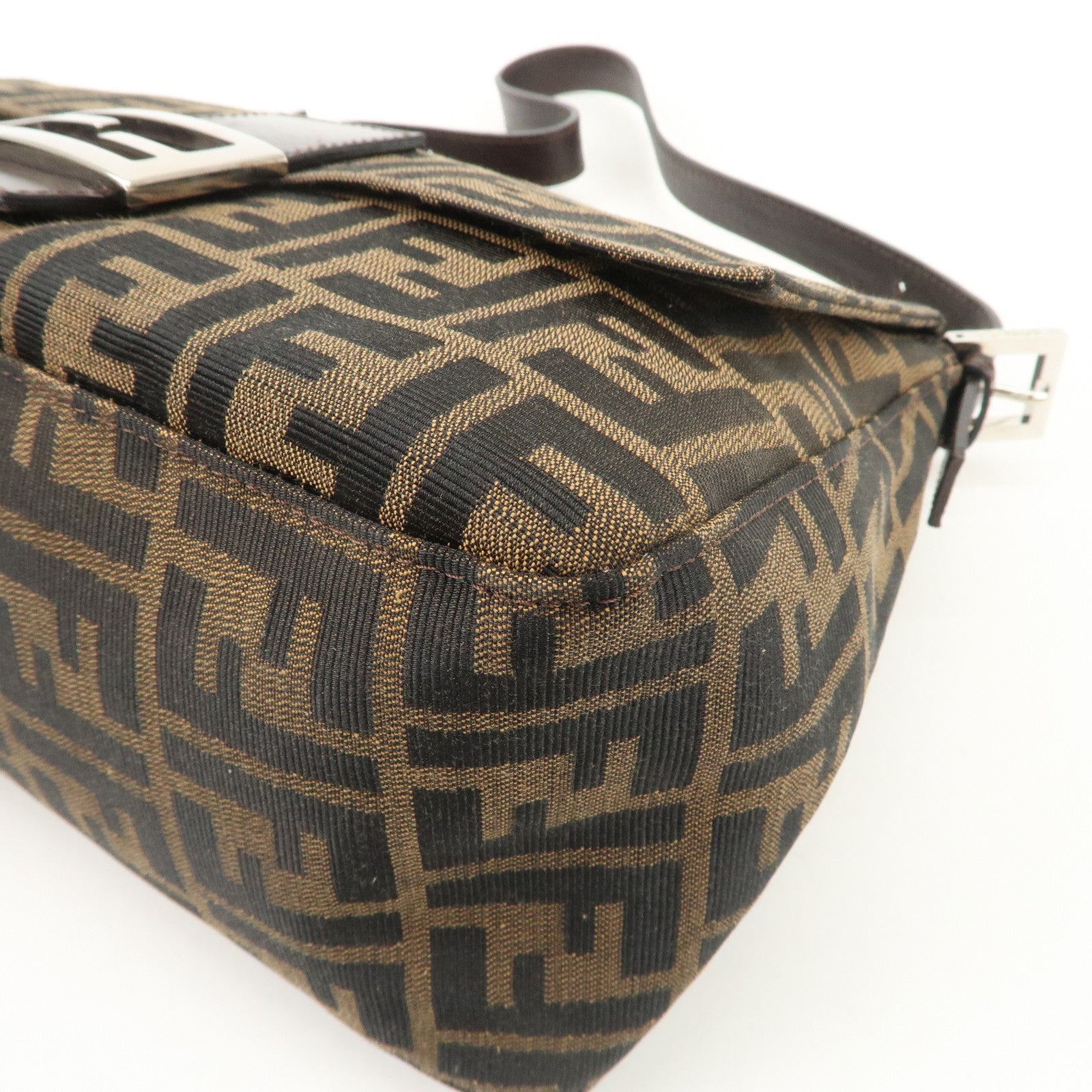 FENDI Mamma Baguette Canvas Leather Shoulder Bag Silver HDW 26325 Used