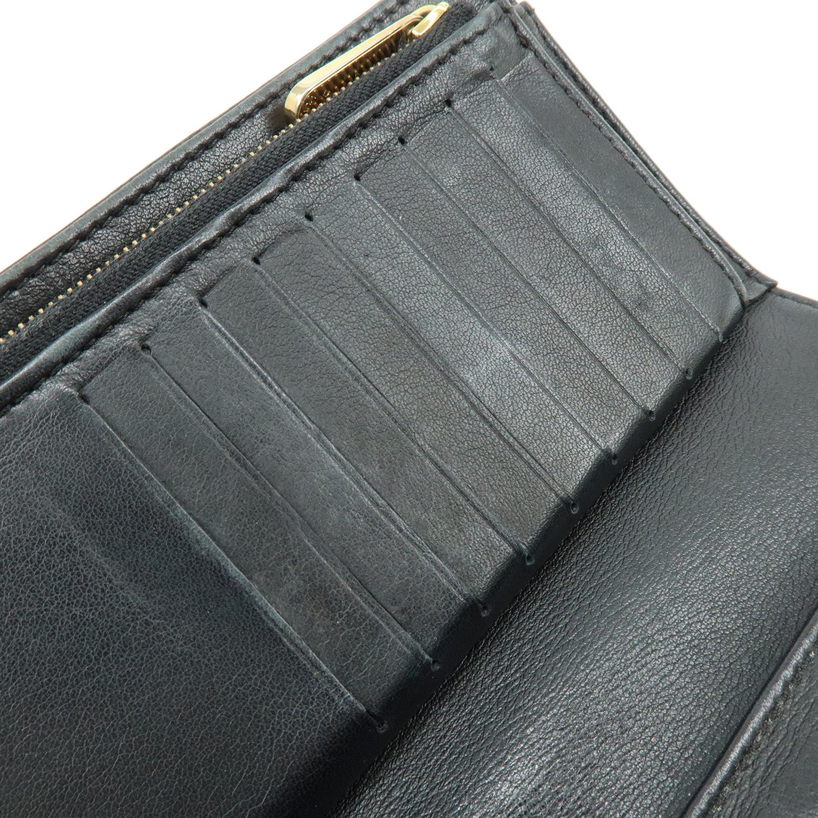 Louis Vuitton Monogram Mahina Portefeuille Amelia Wallet M95549