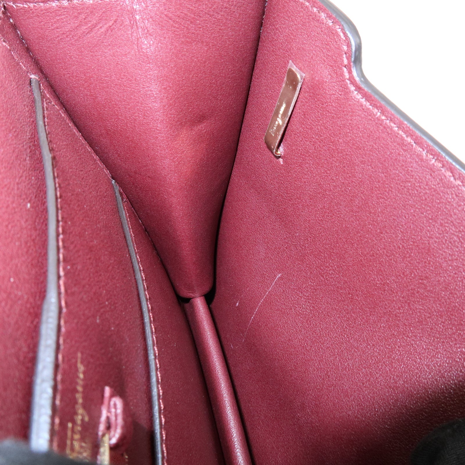 Ferragamo Vara Ribbon Leather Chain Shoulder Bag Bordeaux