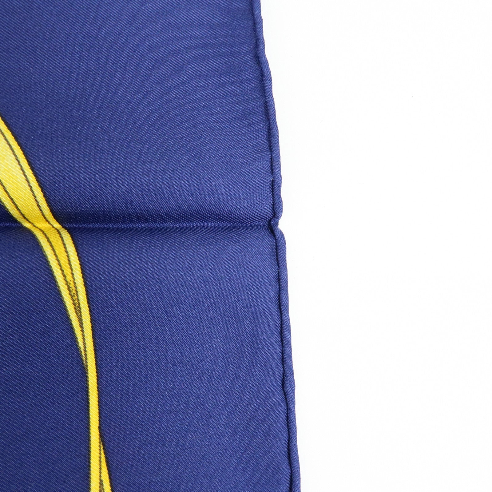 HERMES Carre 90 Silk 100% Scarf Grand Manege Navy Gold