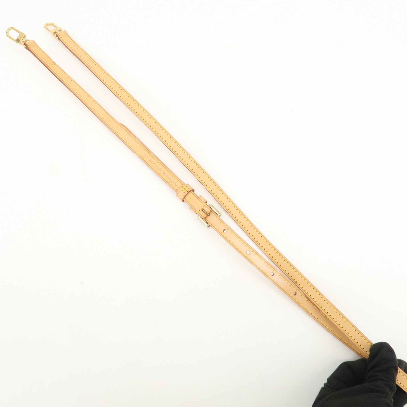 Louis Vuitton Nume Leather Adjustable Shoulder Strap 120cm J52314
