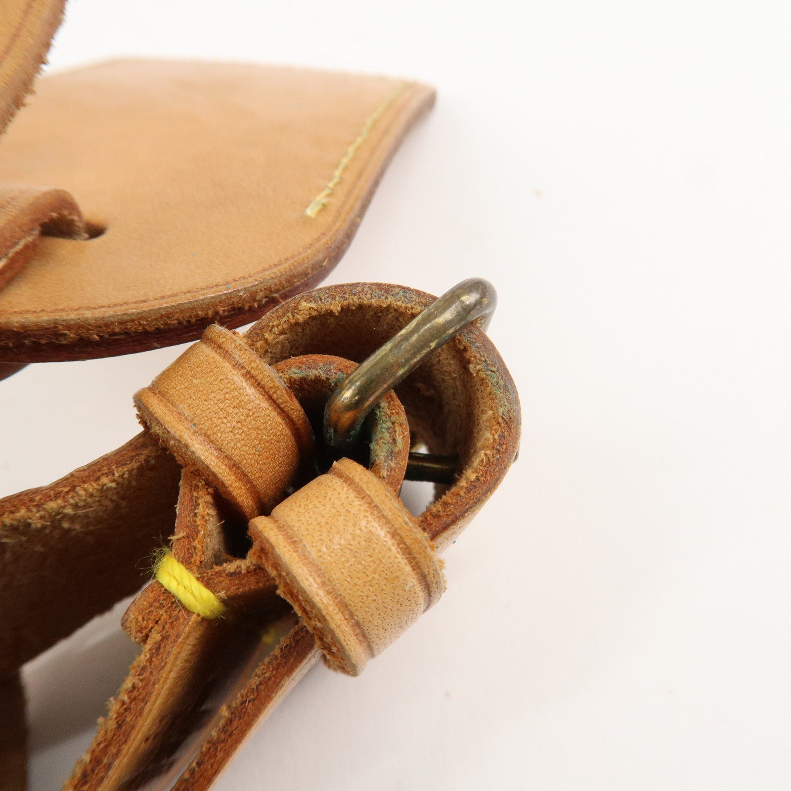 Louis Vuitton Set of 10 Leather Name Tag & Poignet Natural Used