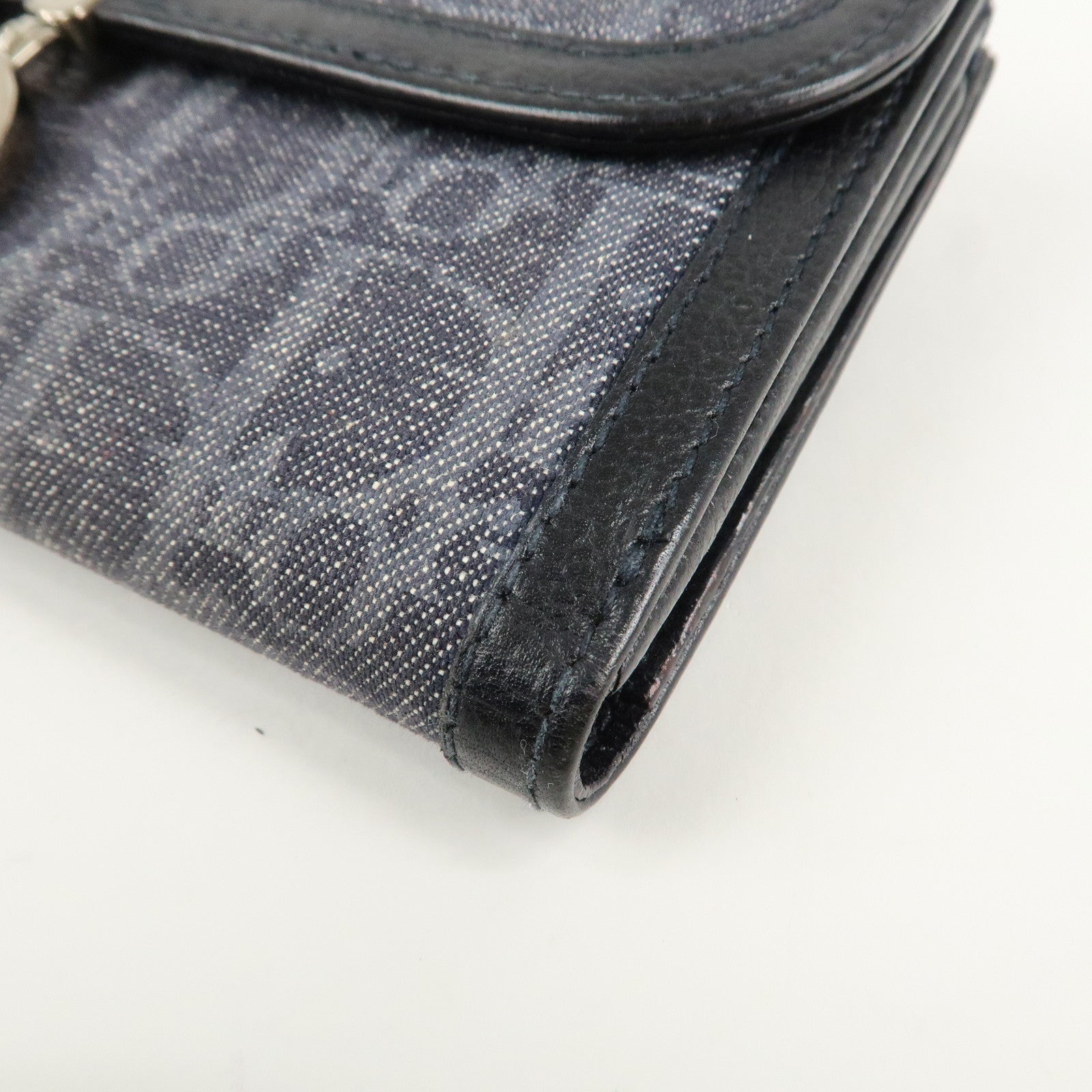 Christian Dior Flight Line Trotter Canvas Leather Logo Charm Wallet Used