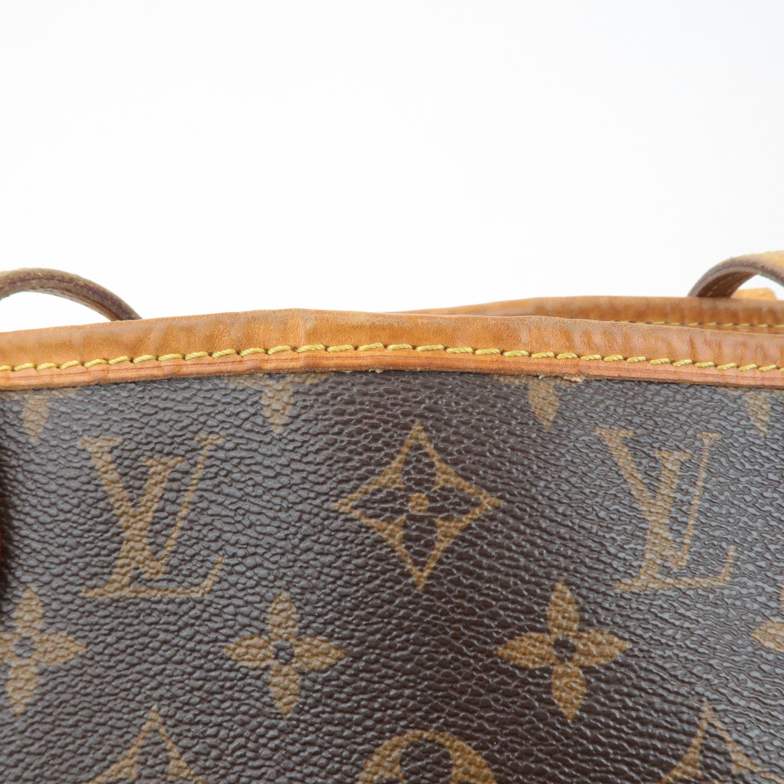 Louis Vuitton Monogram Neverfull MM Tote Bag Fuchisia M40996