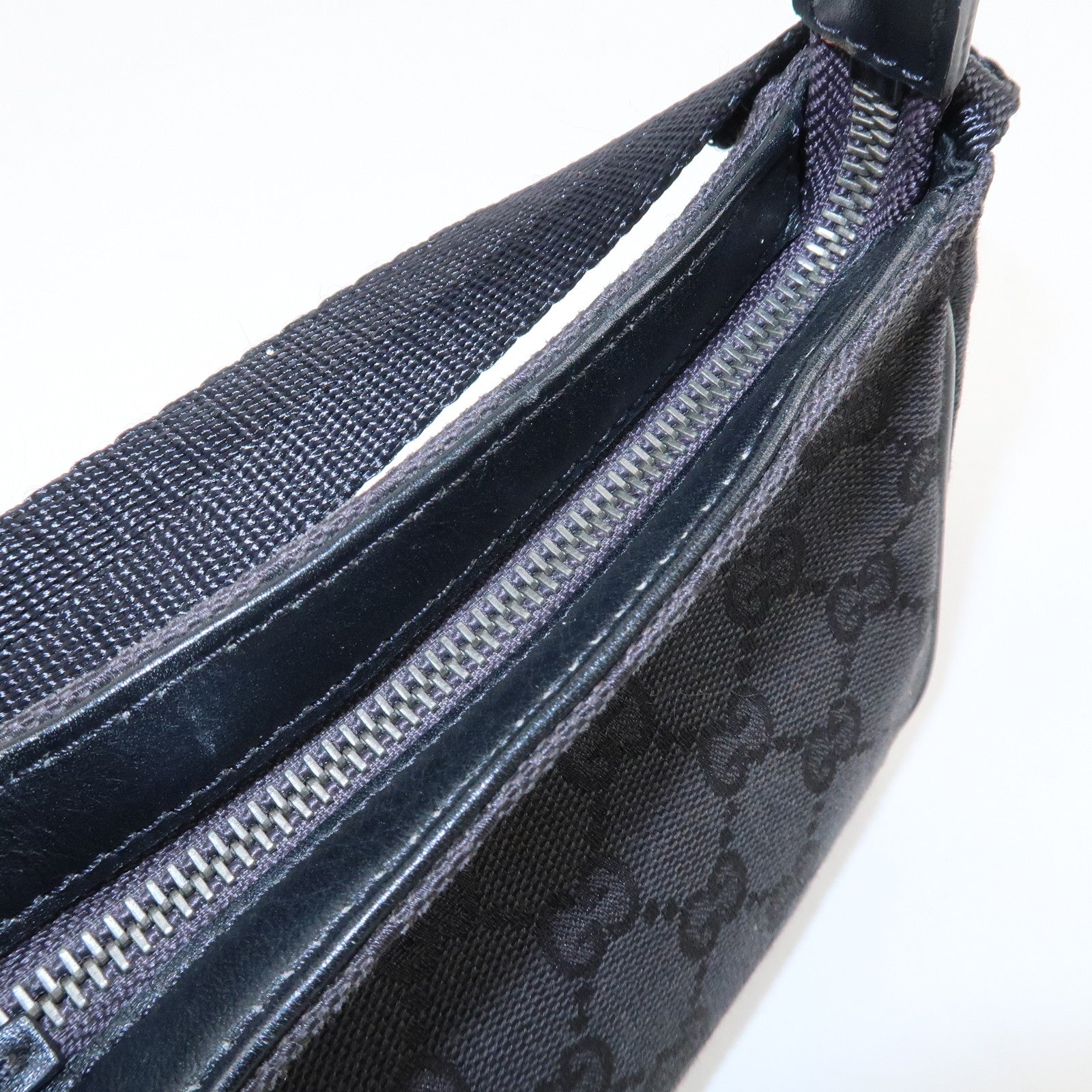 GUCCI GG Canvas Leather Mini Handbag Pouch Black 106644 Used