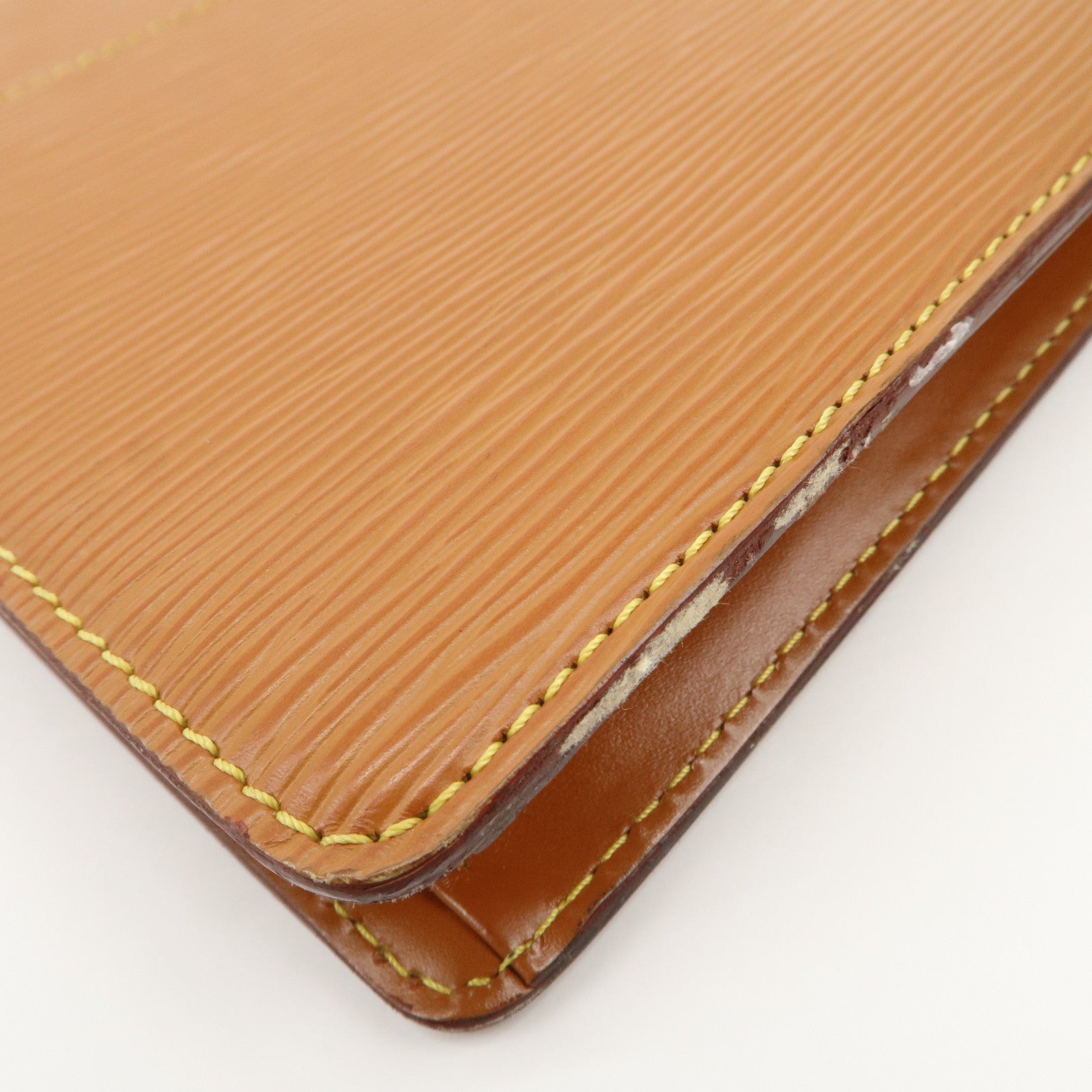 Louis Vuitton Epi Pochette Homme Clutch Bag Zipang Gold M52528