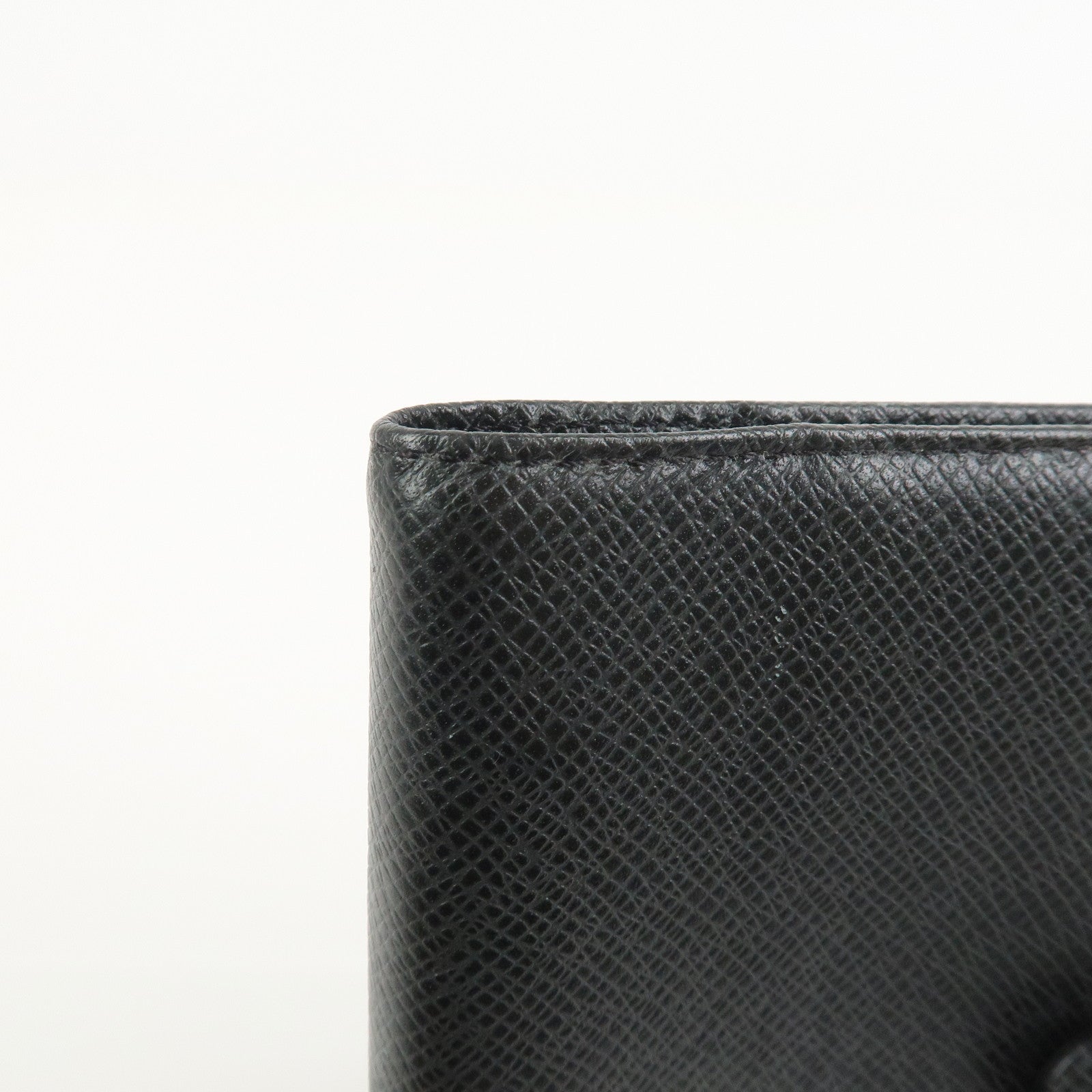 Louis Vuitton Taiga Leather Agenda PM Planner Cover Ardoise R20426