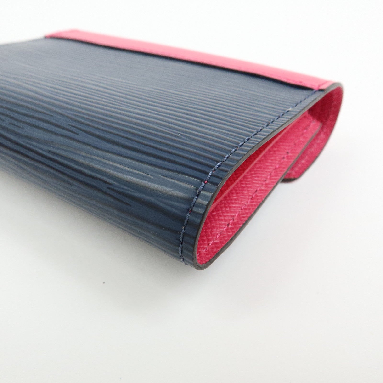 Louis Vuitton Epi Portefeuille Victorine Compact Wallet M62204