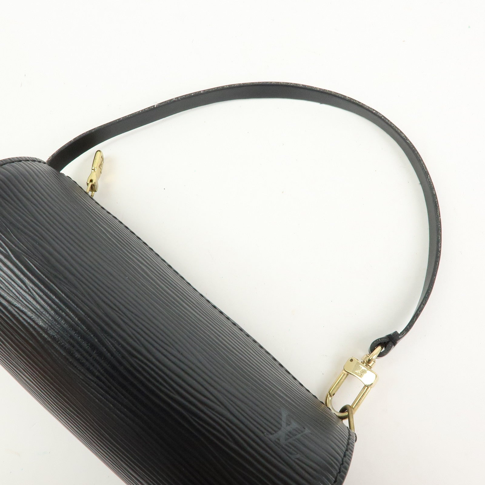 Louis Vuitton Epi Leather Mini Pouch For Soufflot Hand Bag Noir