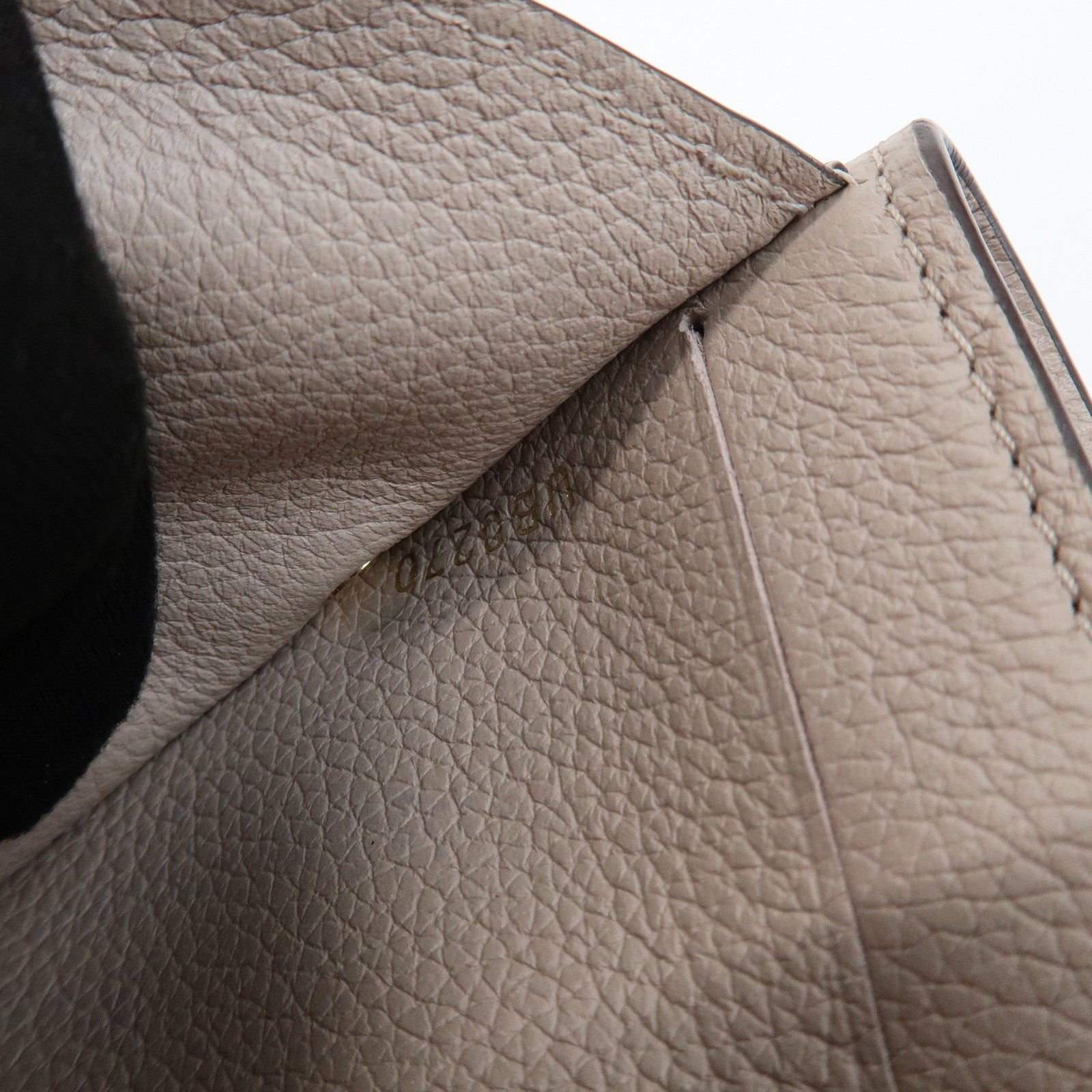 Louis Vuitton Torillon Portefeuille Lock Mini Wallet Greige M69340