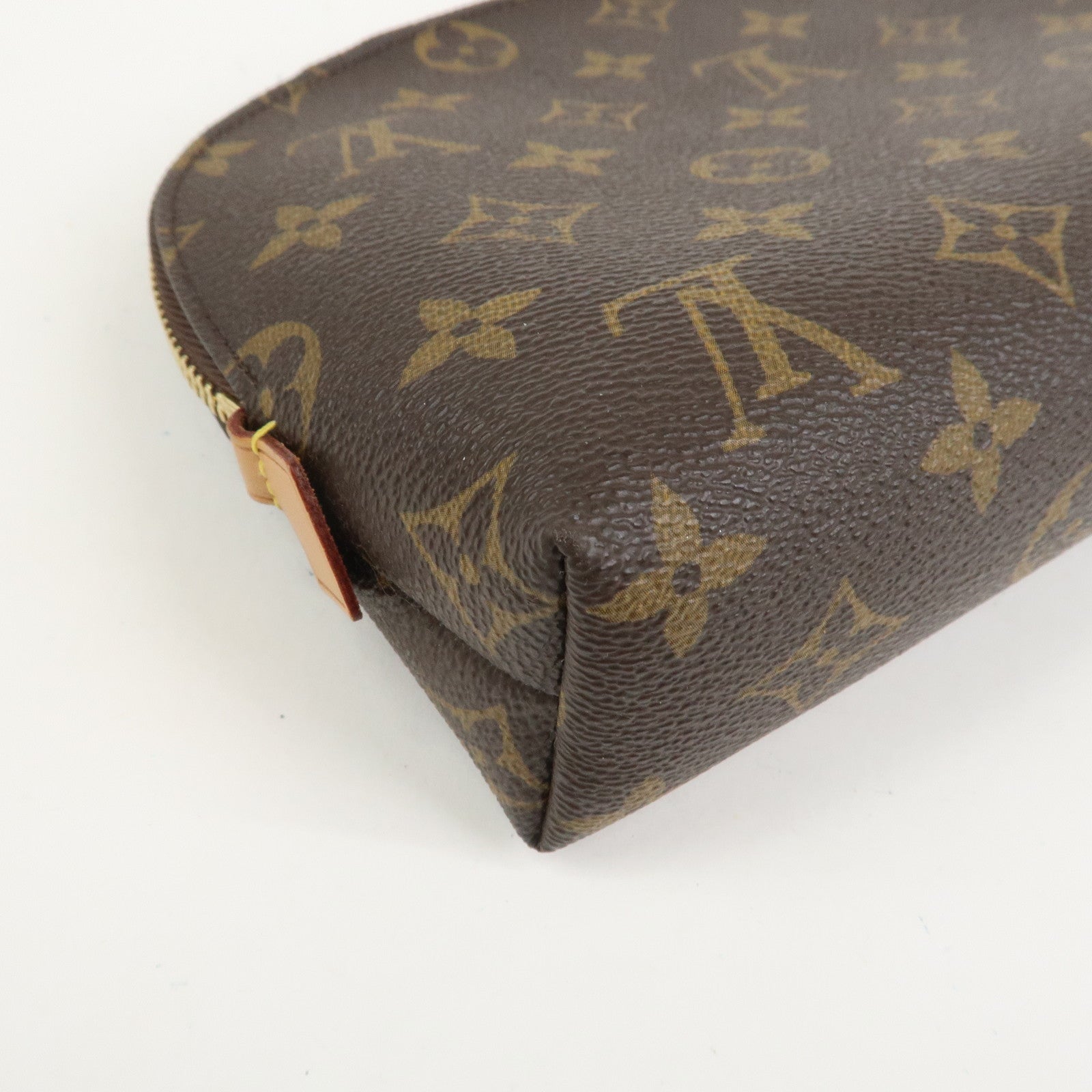 Louis Vuitton Monogram Pochette Cosmetic MM Pouch Brown M46579