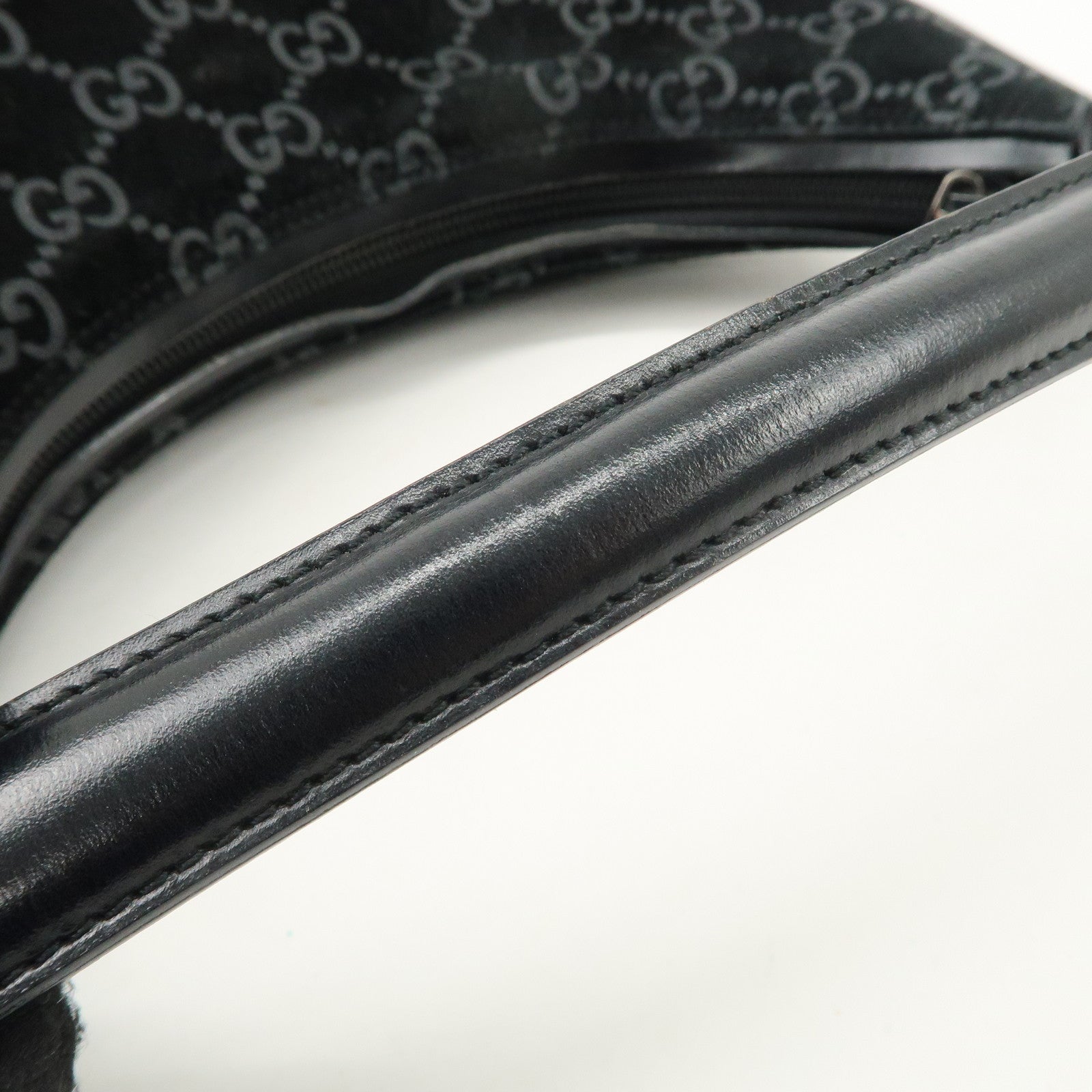 GUCCI GG Suede Leather Shoulder Bag Hand Bag Black 002.0602 Used