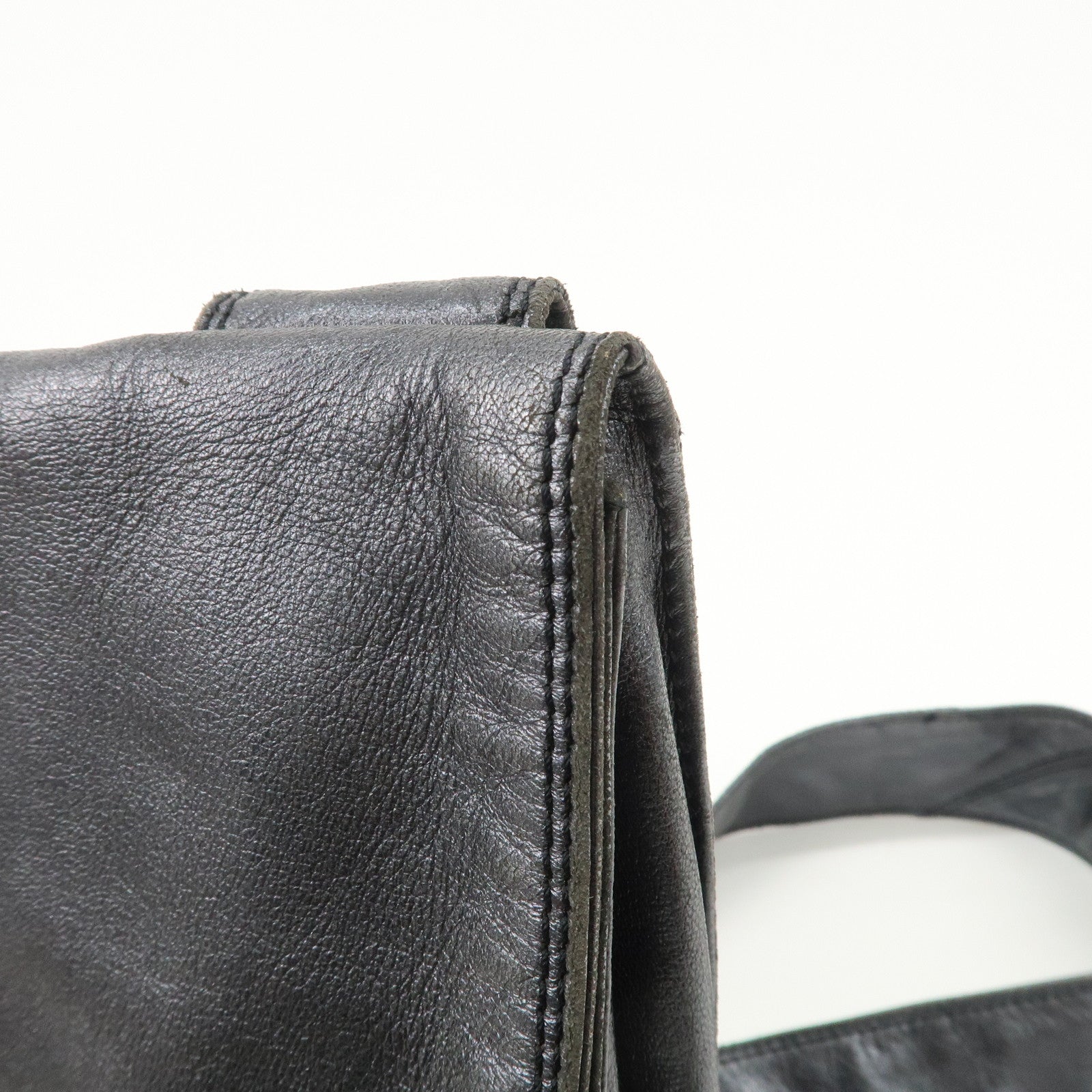 CHANEL Leather Shoulder Bag Crossbody Bag Metallic Blue