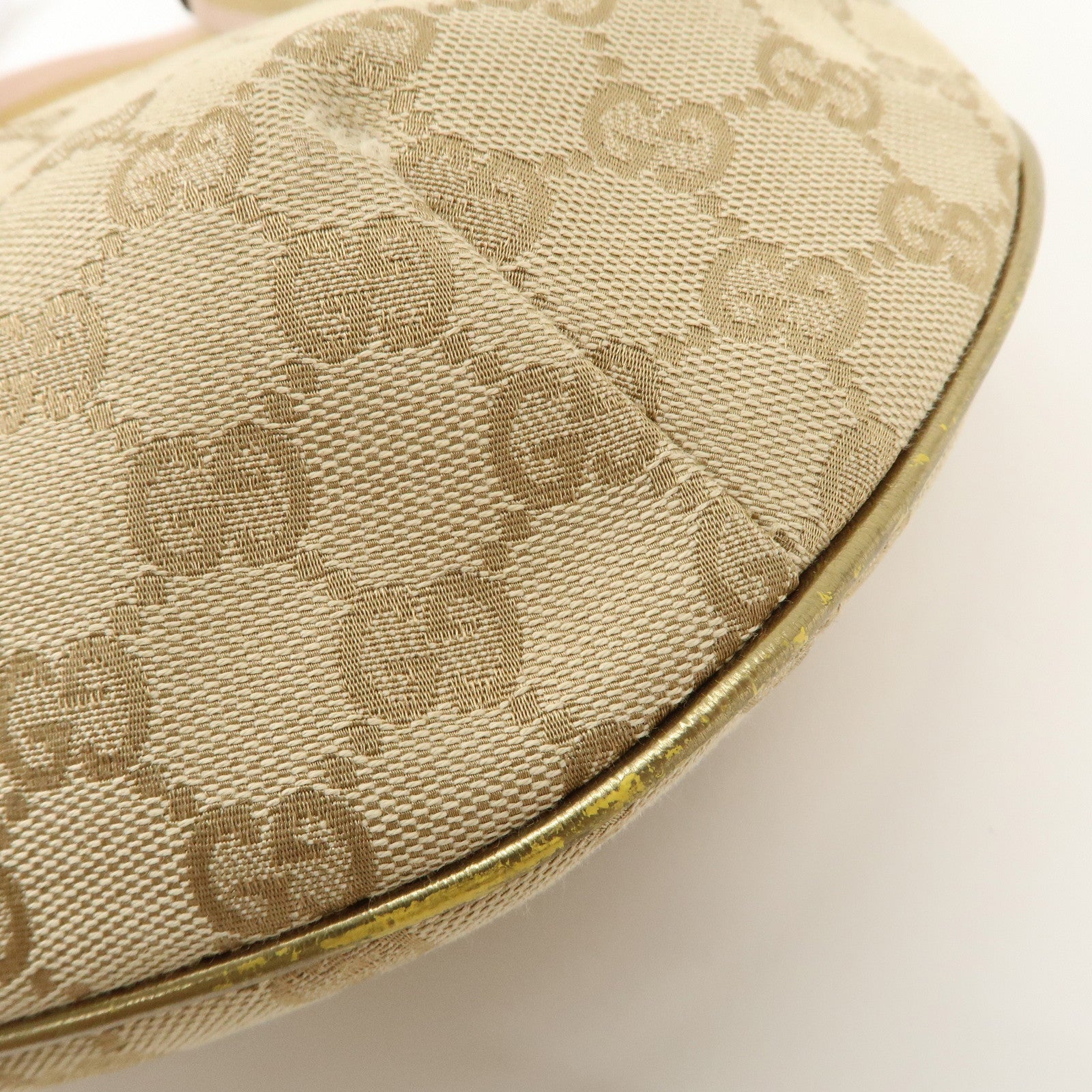 GUCCI GG Canvas Patent Leather Shoulder Bag Beige Gold 181092 Used