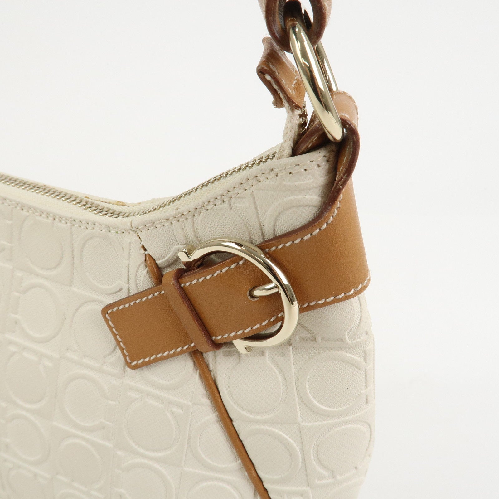 Ferragamo Gancini Logo Leather Shoulder Bag Hand Bag White