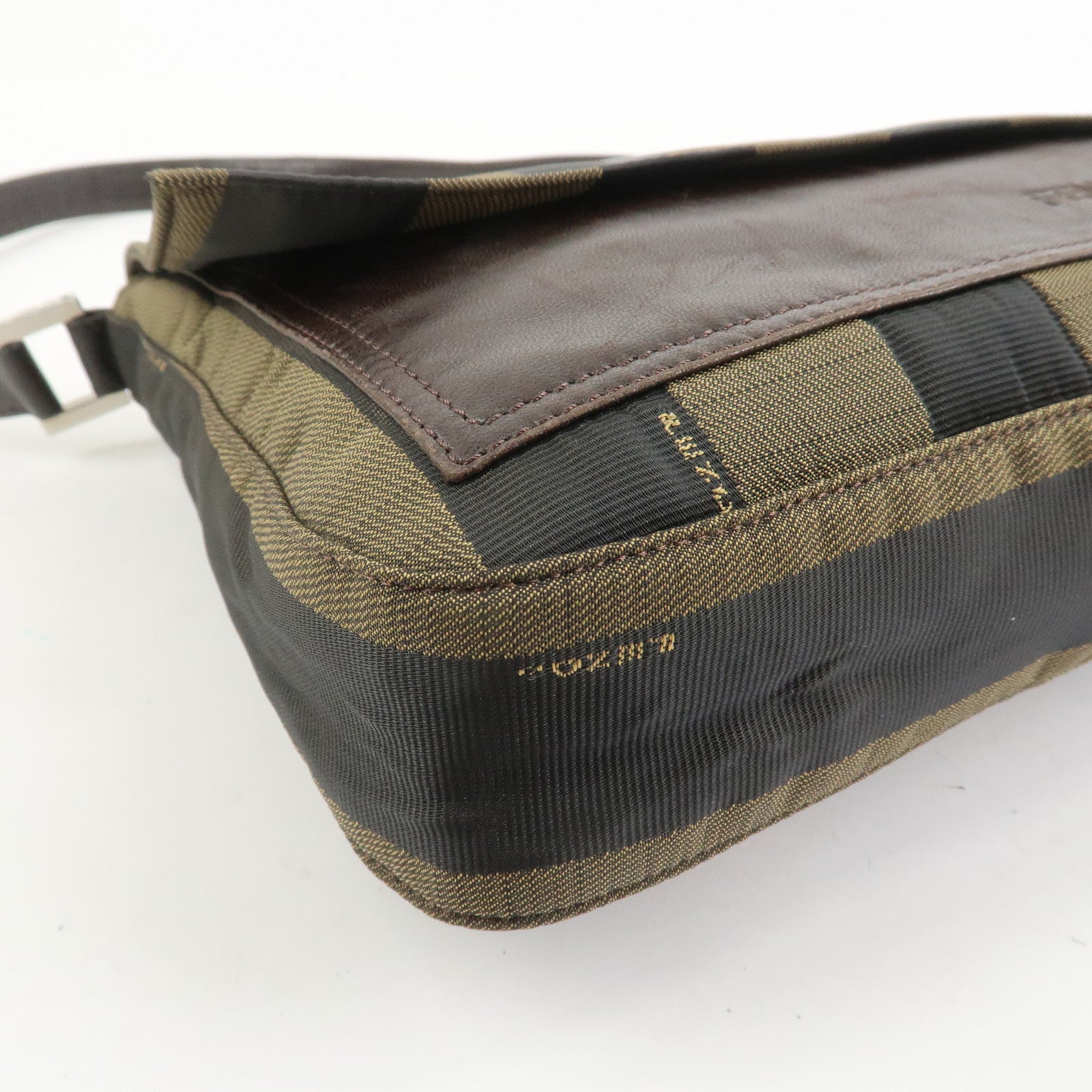 FENDI Pequin Canvas Leather Shoulder Bag Brown Black 26654