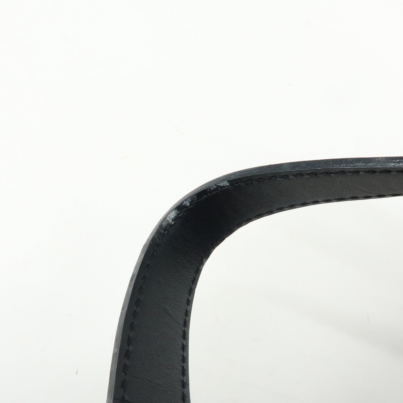 Louis Vuitton Epi Mandala MM Shoulder Bag Noir Black M58892