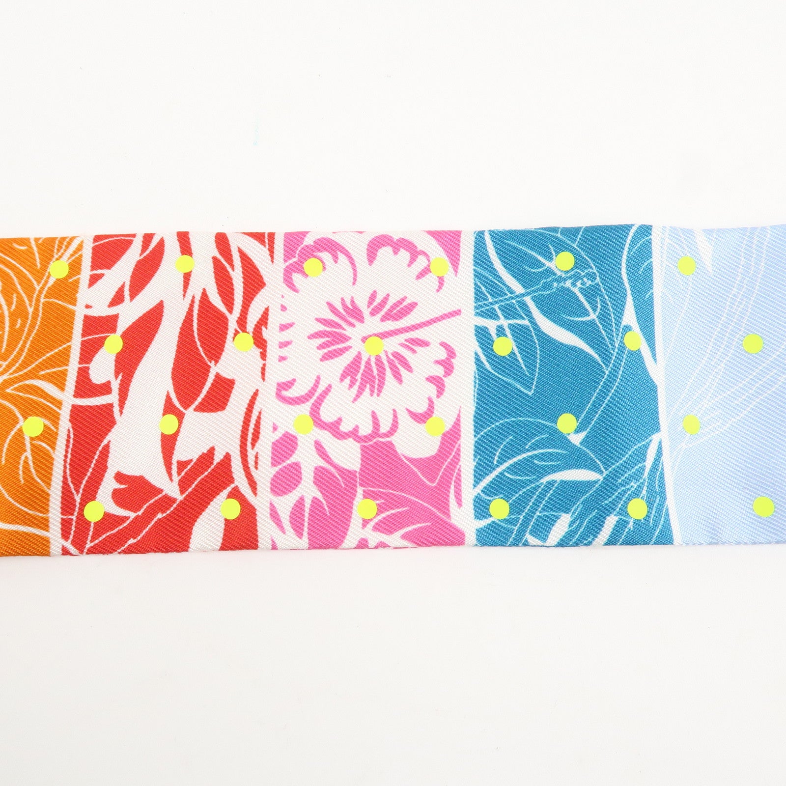 HERMES Twilly Silk 100% Scarf JUNGLE LOVE LOVE Rainbow Multicolor Used