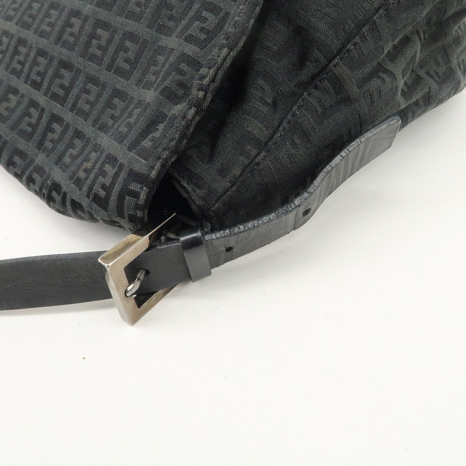 FENDI Mamma Baguette Zucchino Leather Canvas Shoulder Bag Black 8BR001 Used