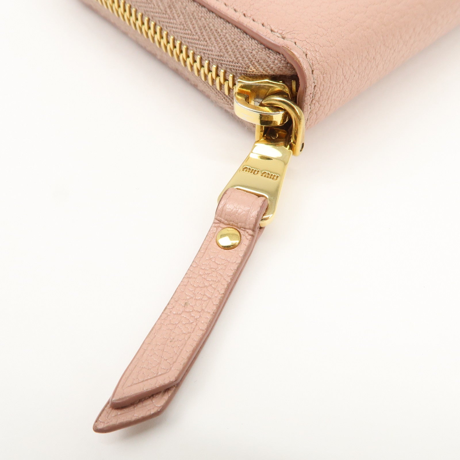 MIU MIU Leather Zip Around Wallet Zippy Wallet Long Wallet Pink 5ML506 Used