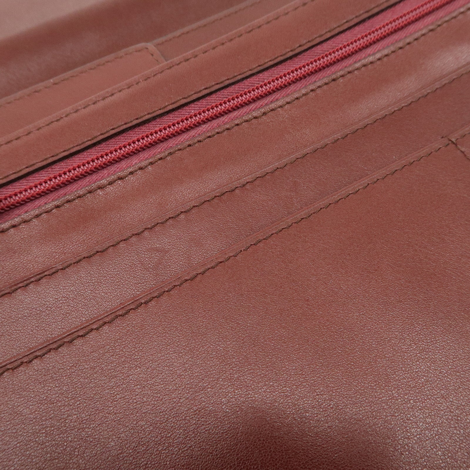 Cartier Must Line Leather Clutch Bag Bordeaux Gold Hardware Used