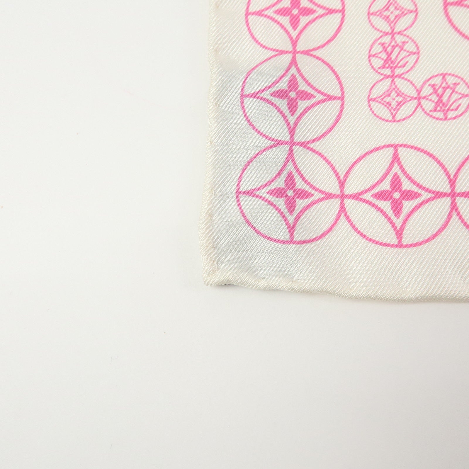 Louis Vuitton Silk 100% Scarf Murakami White Pink