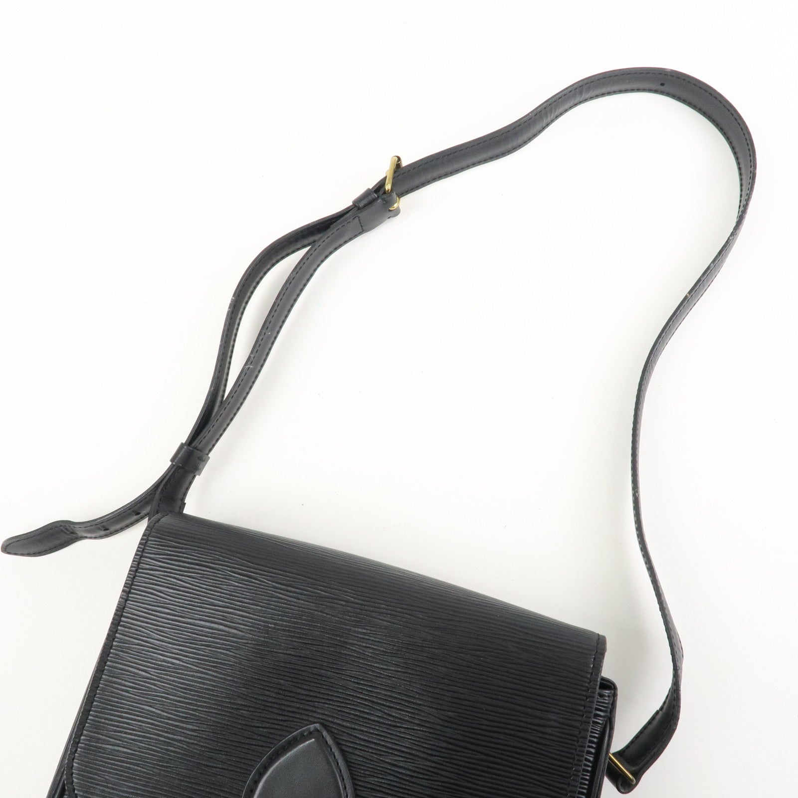 Louis Vuitton Epi Cartouchiere Shoulder Bag Noir Black M52242