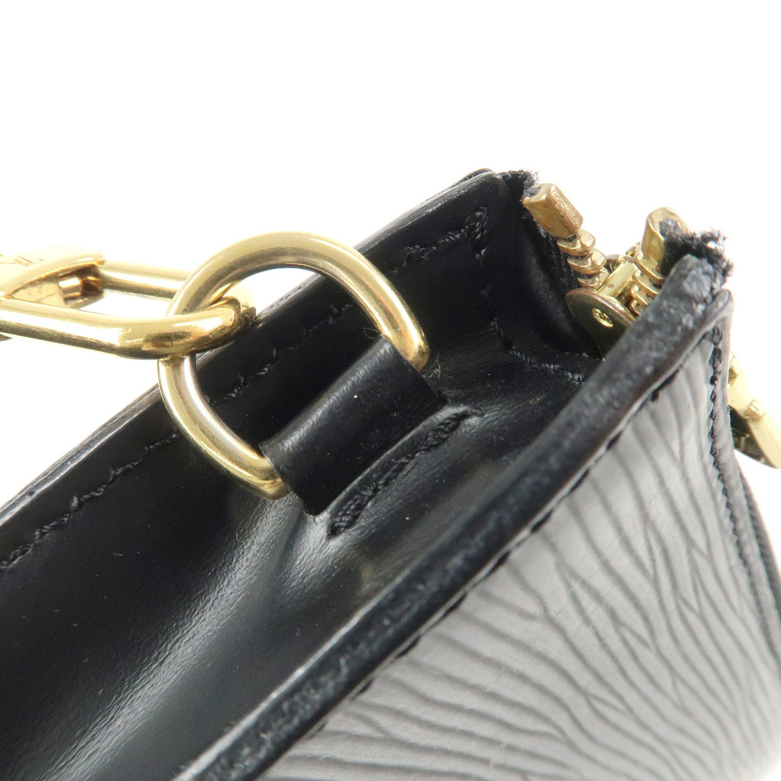 Louis Vuitton Epi Pochette Accessoires Hand Bag Noir M52942 Used