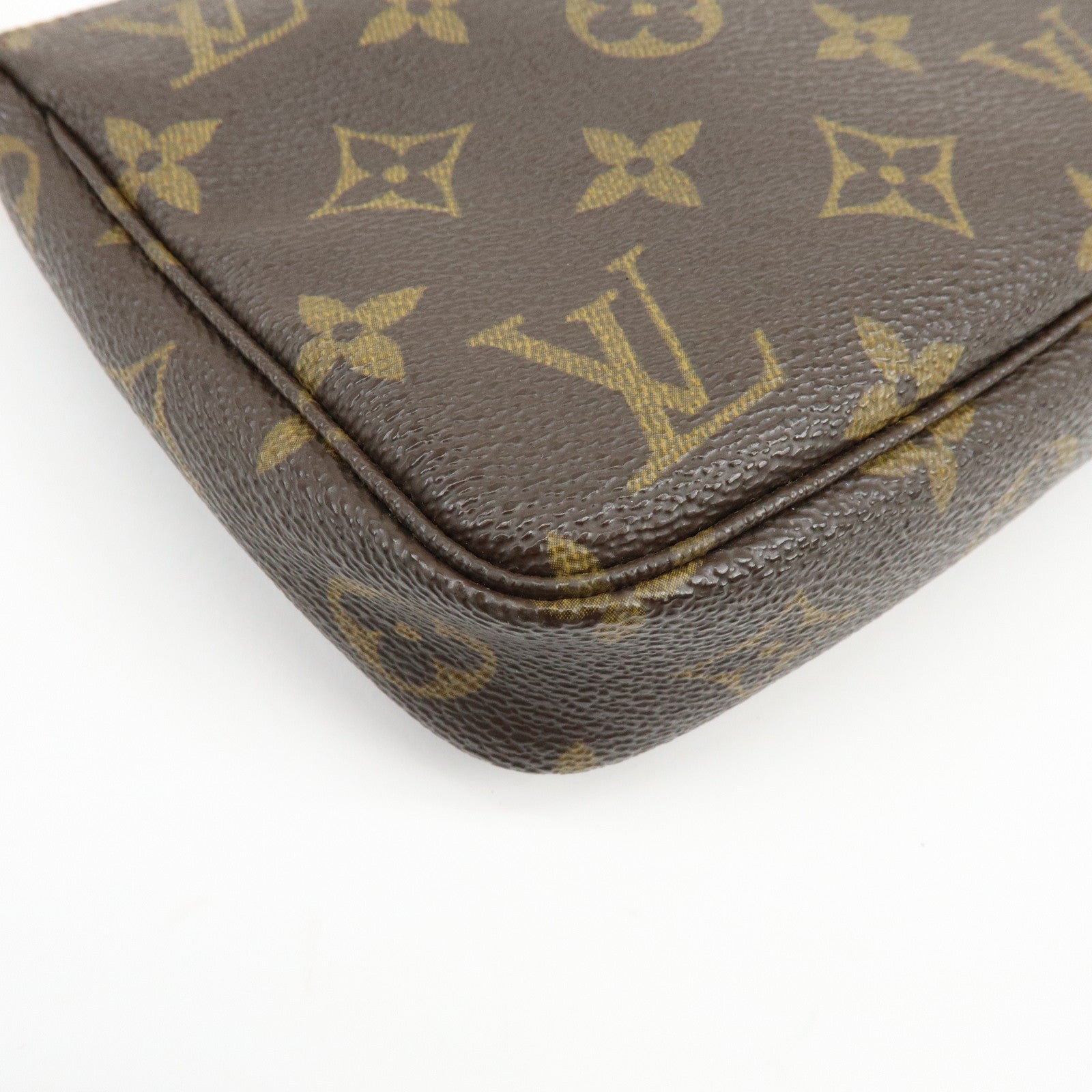 Louis Vuitton Monogram Pochette Accessoires Pouch Hand Bag M51980