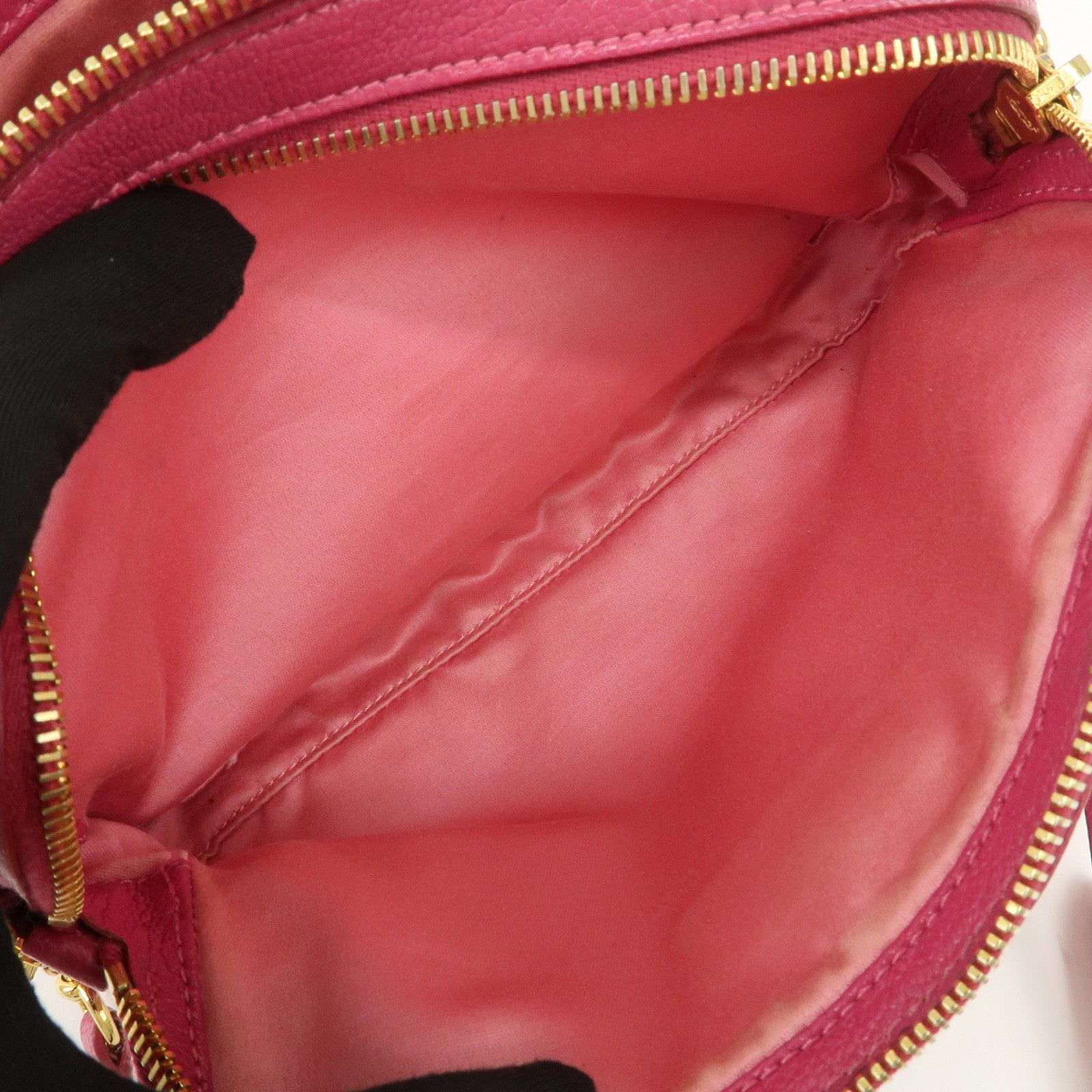 MIU MIU Leather Shoulder Bag Crossbody Bag Pink Used