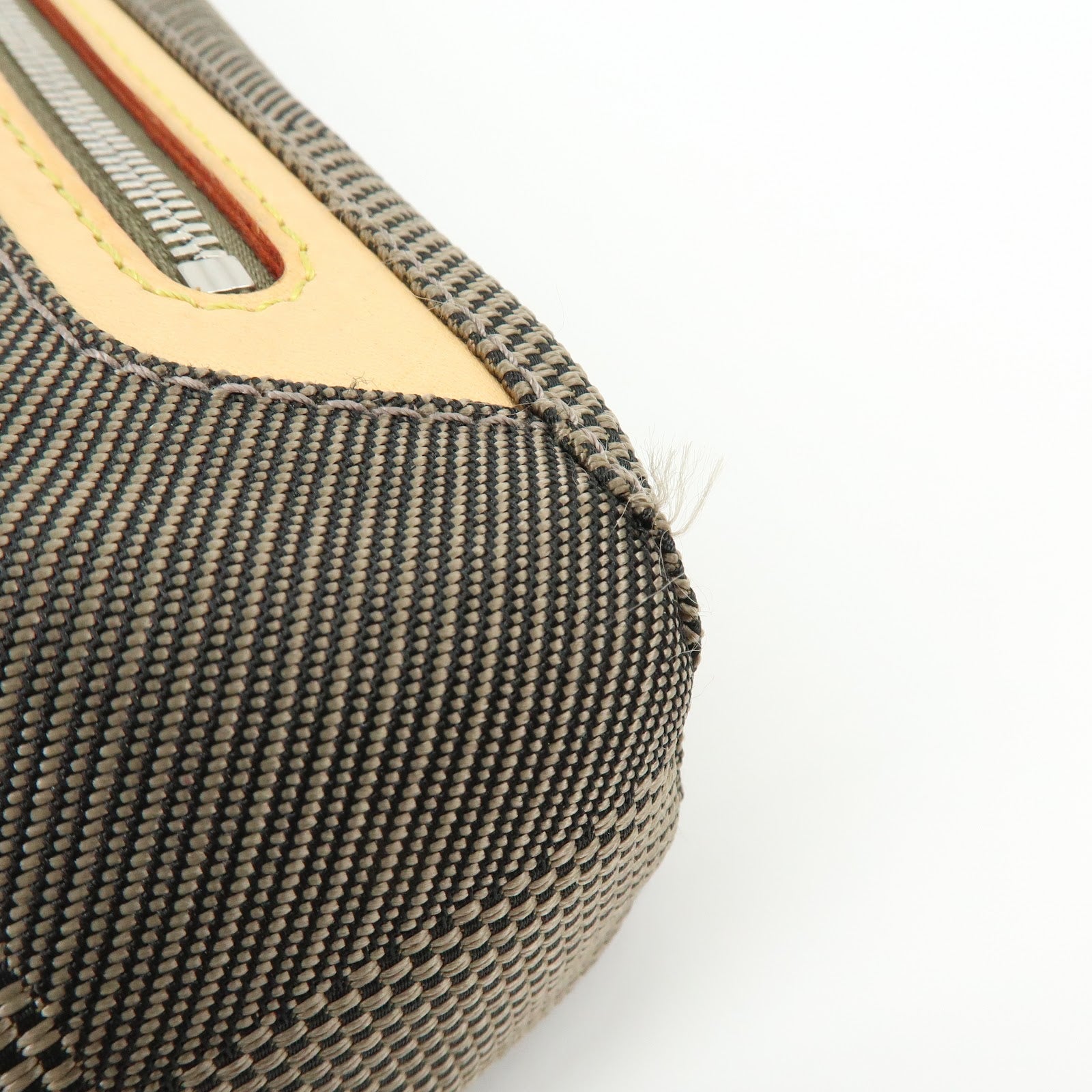 Louis Vuitton Damier Geant Citadan PM Shoudler Bag Terre M93043