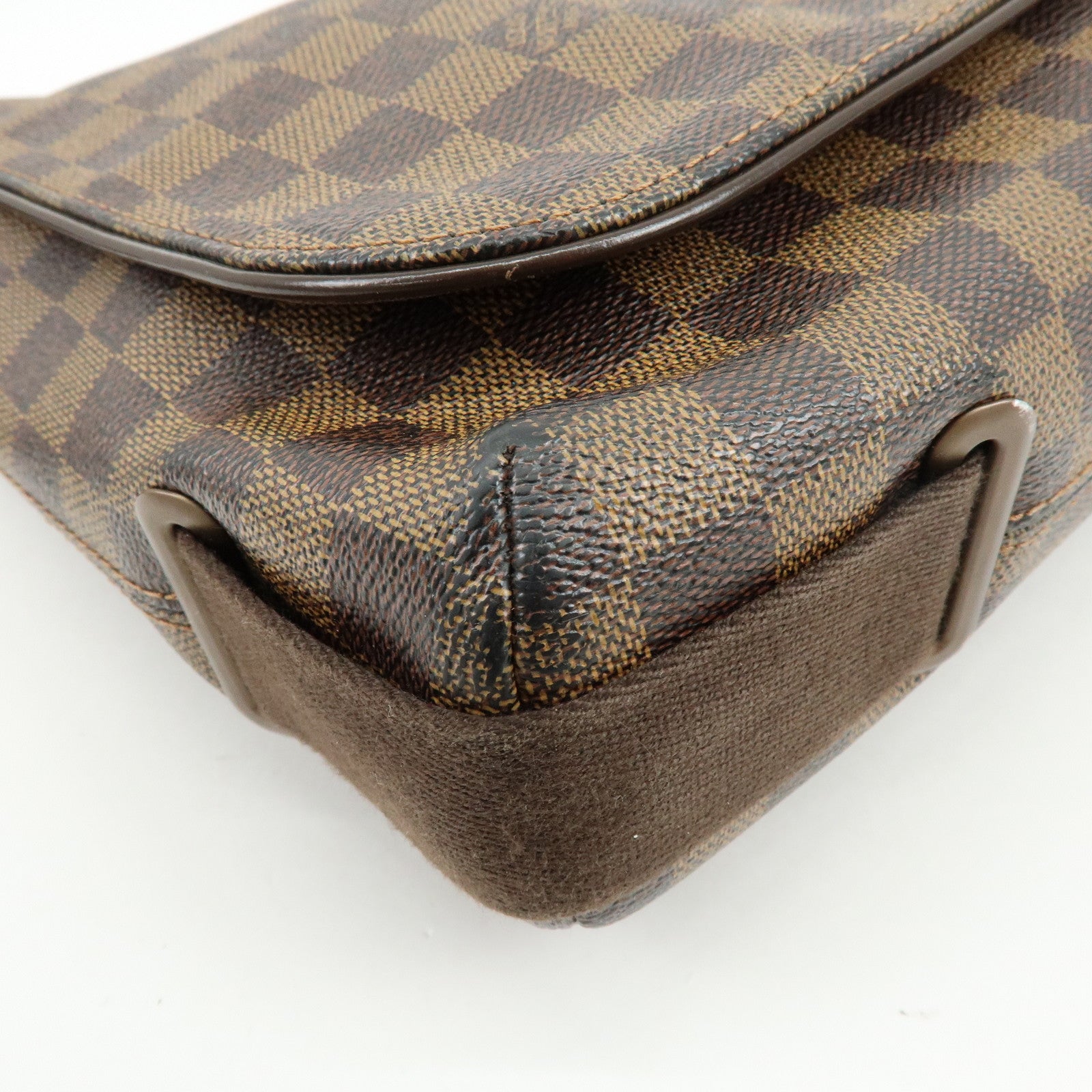 Louis Vuitton Damier Ebene Brooklyn Messenger Bag N51211