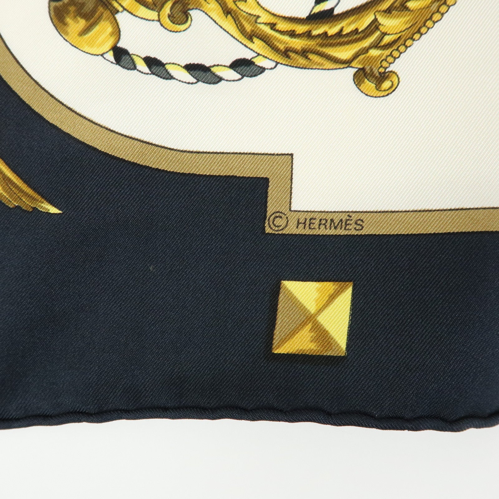 HERMES Carre 90 Silk 100% Scarf LES CLES THE KEYS RARE Black White