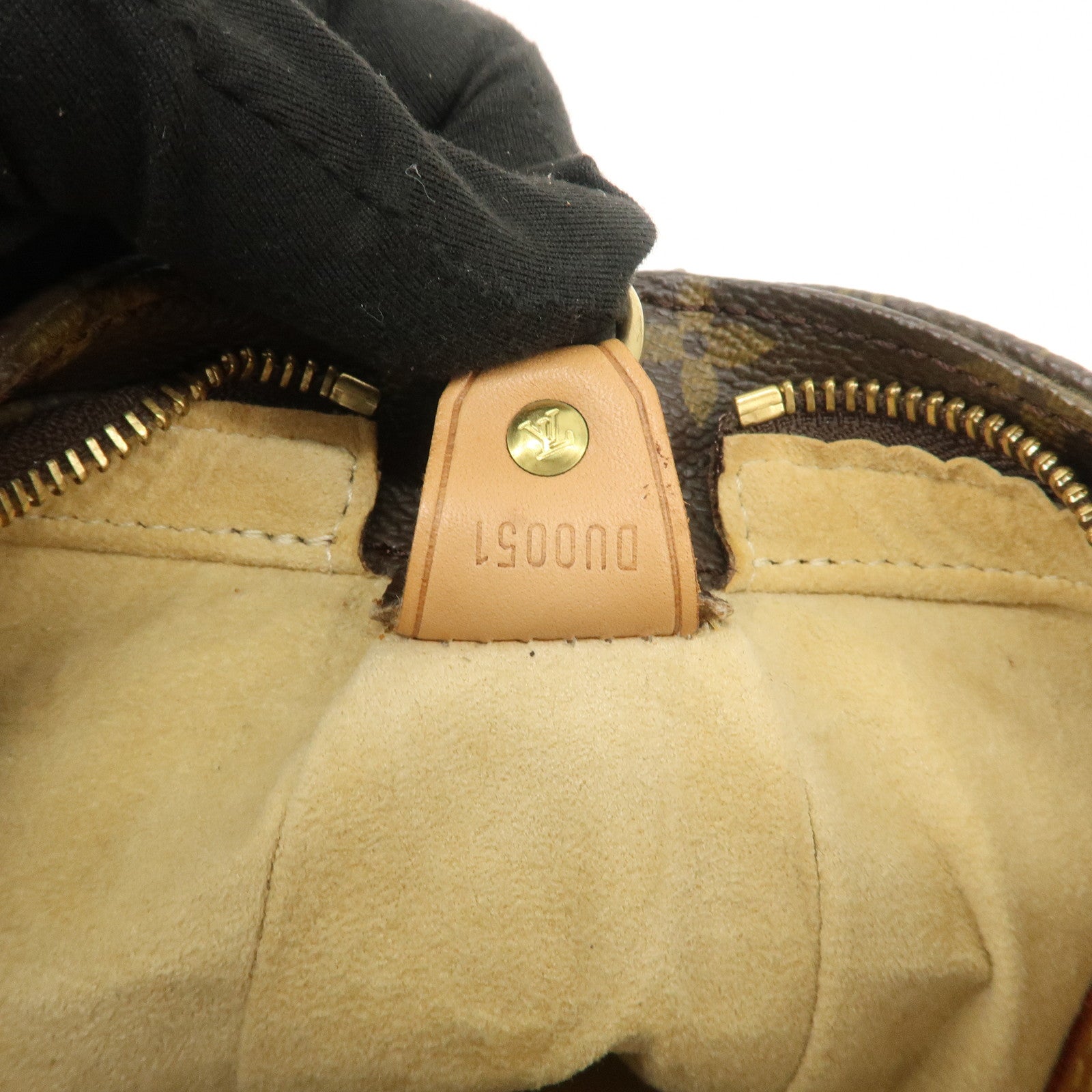 Louis Vuitton Monogram Looping GM Shoulder Bag M51145