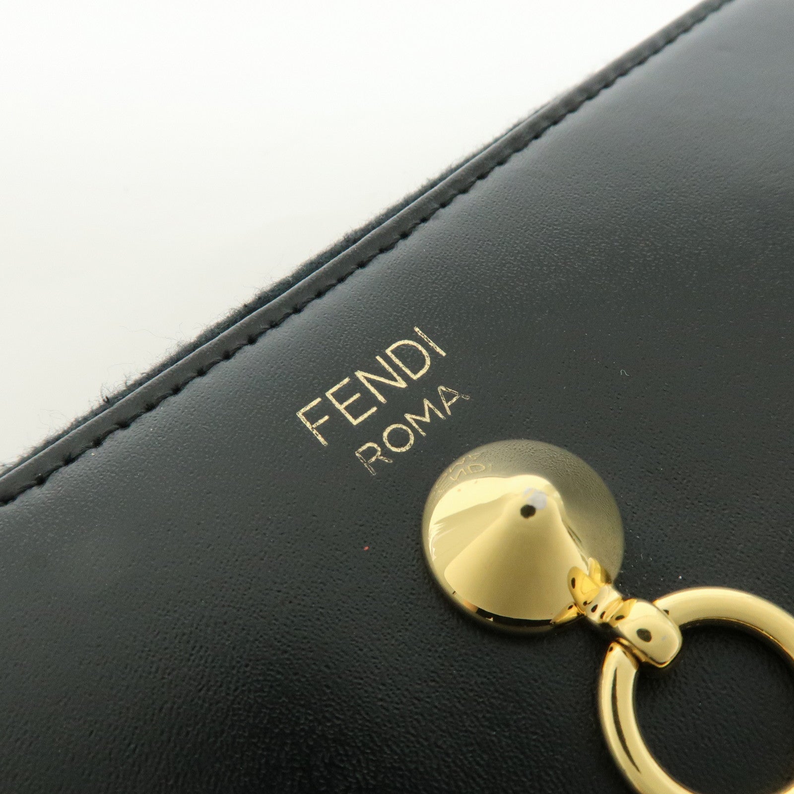 FENDI Leather Round Zippy Long Wallet Black 8M0299