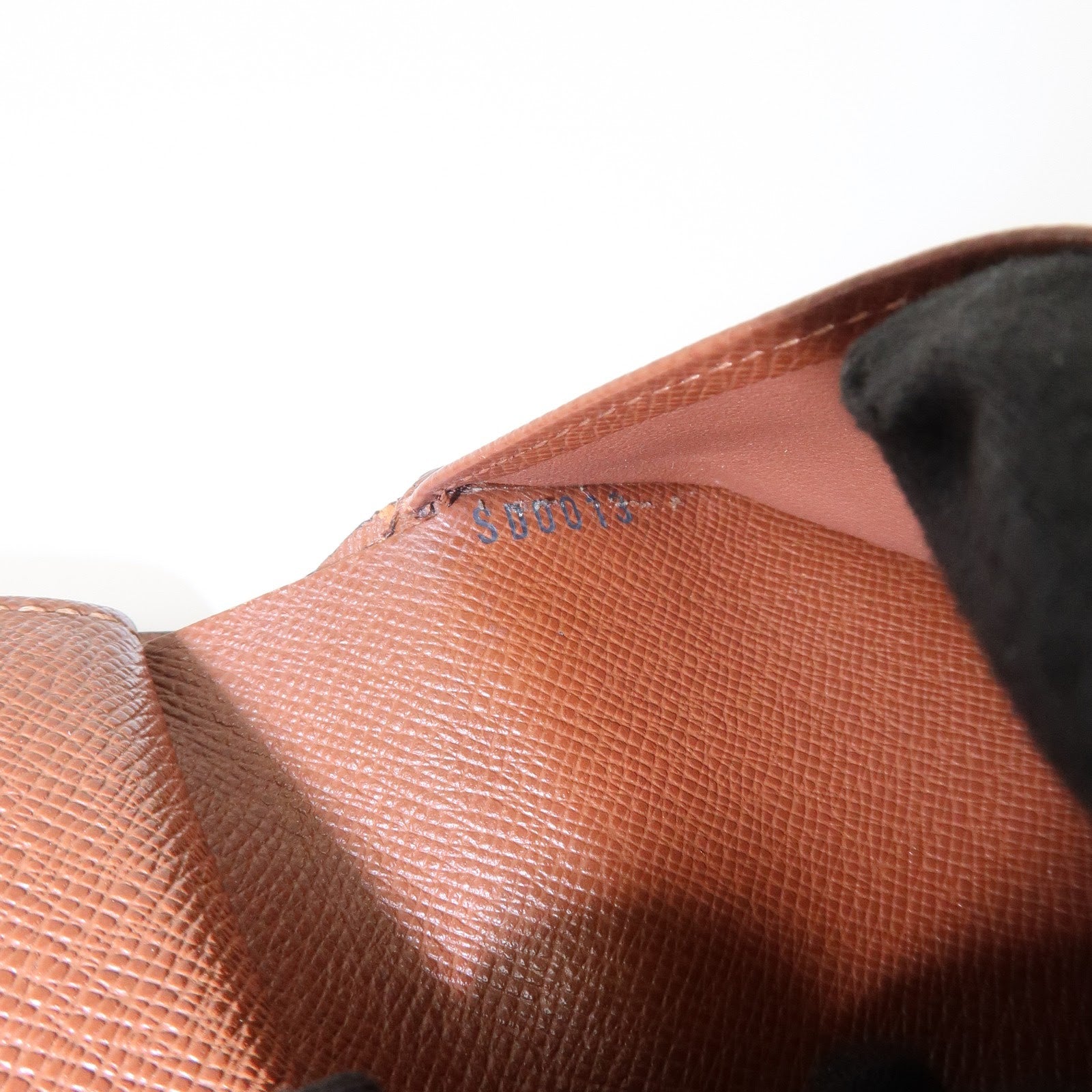 Louis Vuitton Monogram Porte Monnaie Billets Viennois Wallet M61663