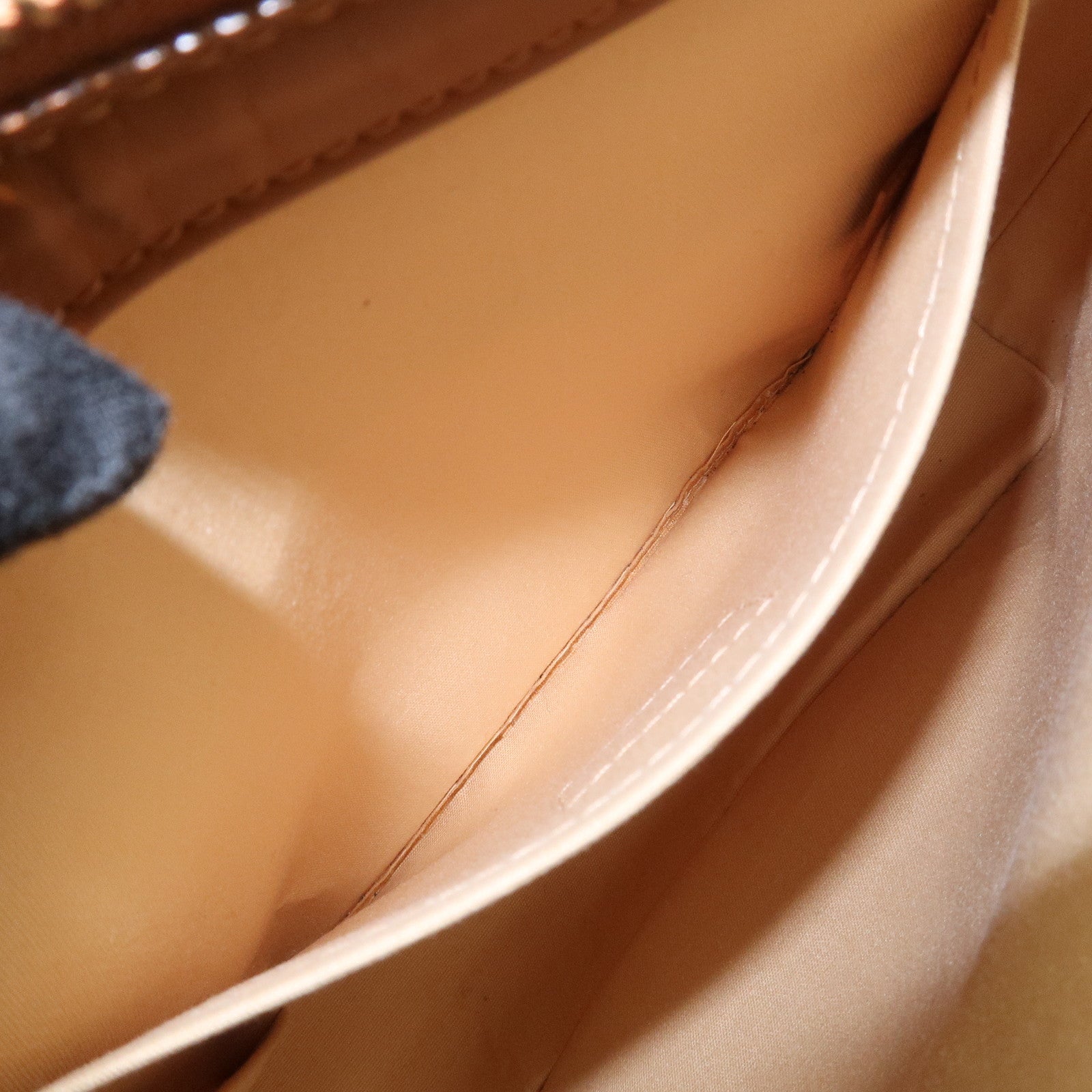Louis Vuitton Monogram Mini Lucille PM Hand Bag Beige M92684
