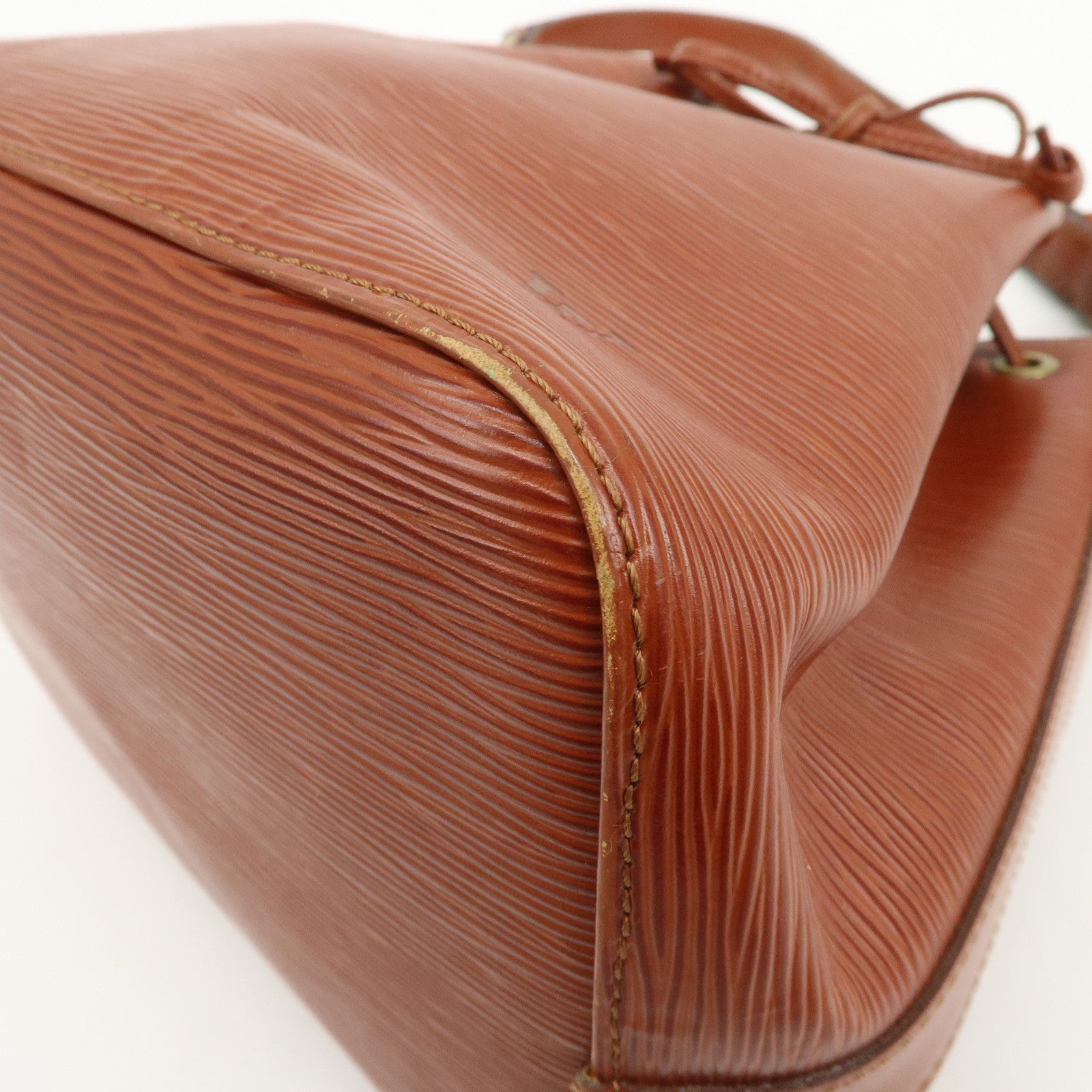 Louis Vuitton Epi Petit Noe Shoulder Bag Kenya Brown M44103