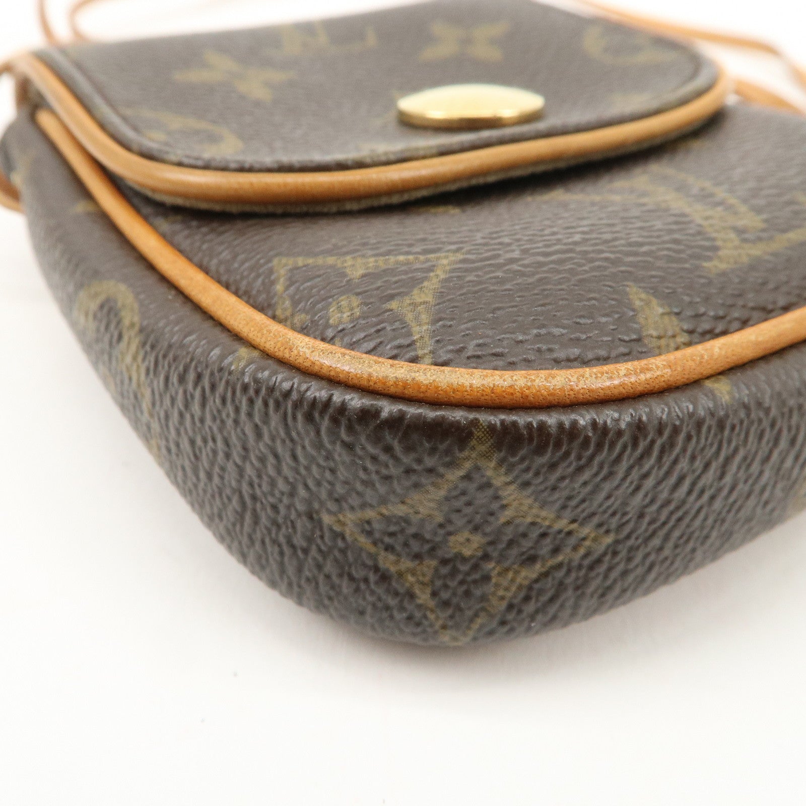 Louis Vuitton Monogram Pochette Cancun Shoulder Bag Pouch M60018