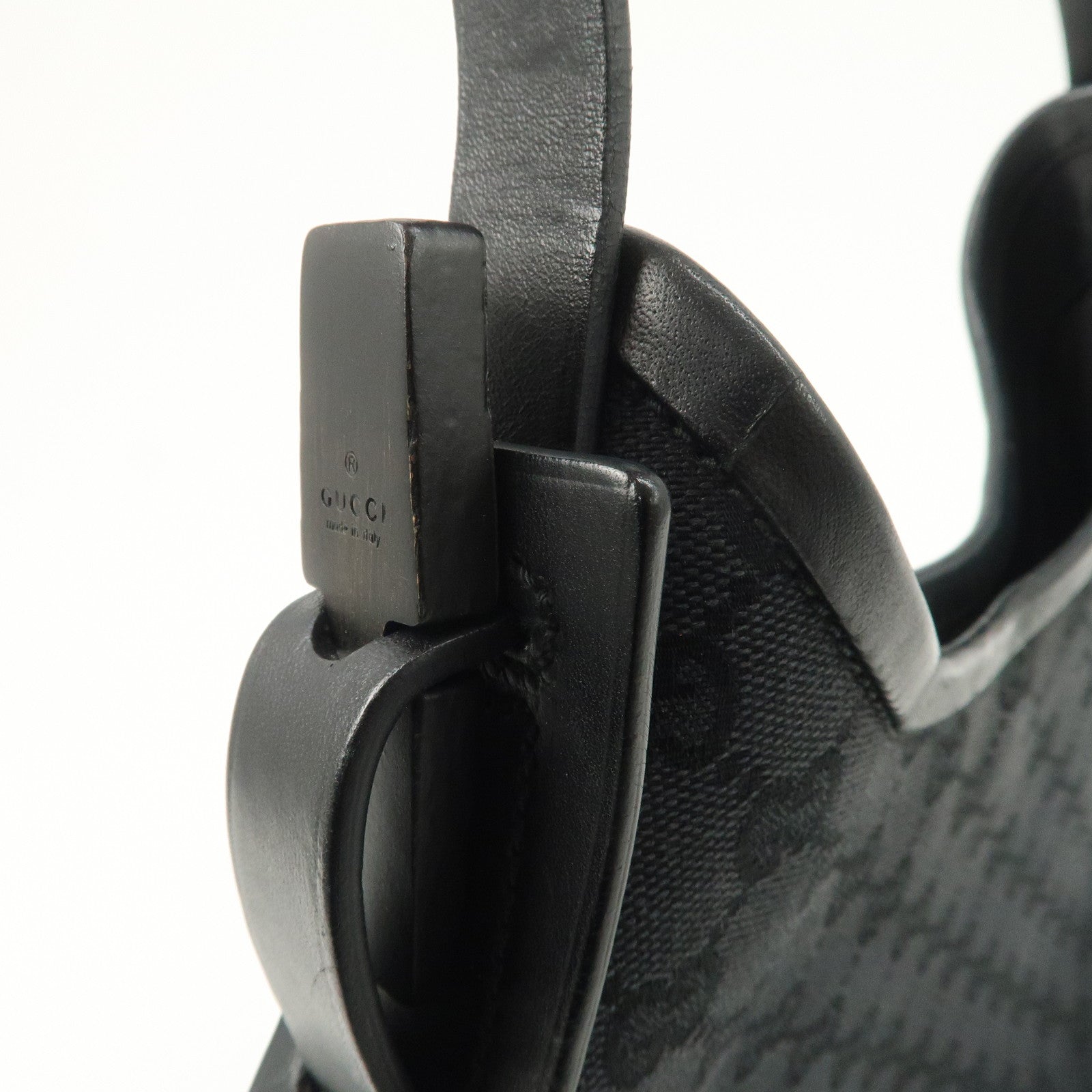 GUCCI GG Canvas Leather Shoulder Bag Hand Bag Black 107752 Used