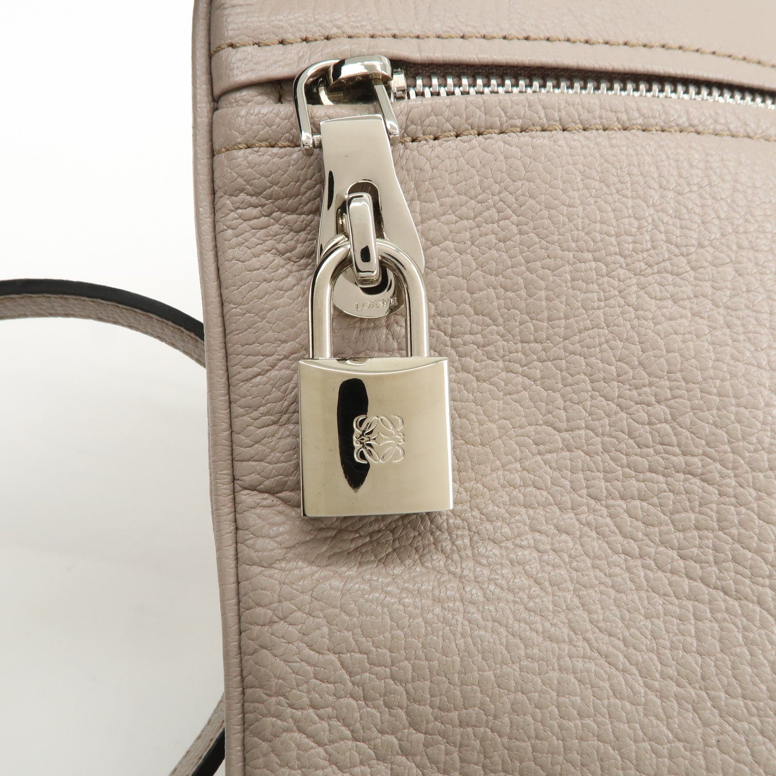 LOEWE Anagram Logo Leather Shoulder Bag Crossbody Bag Beige