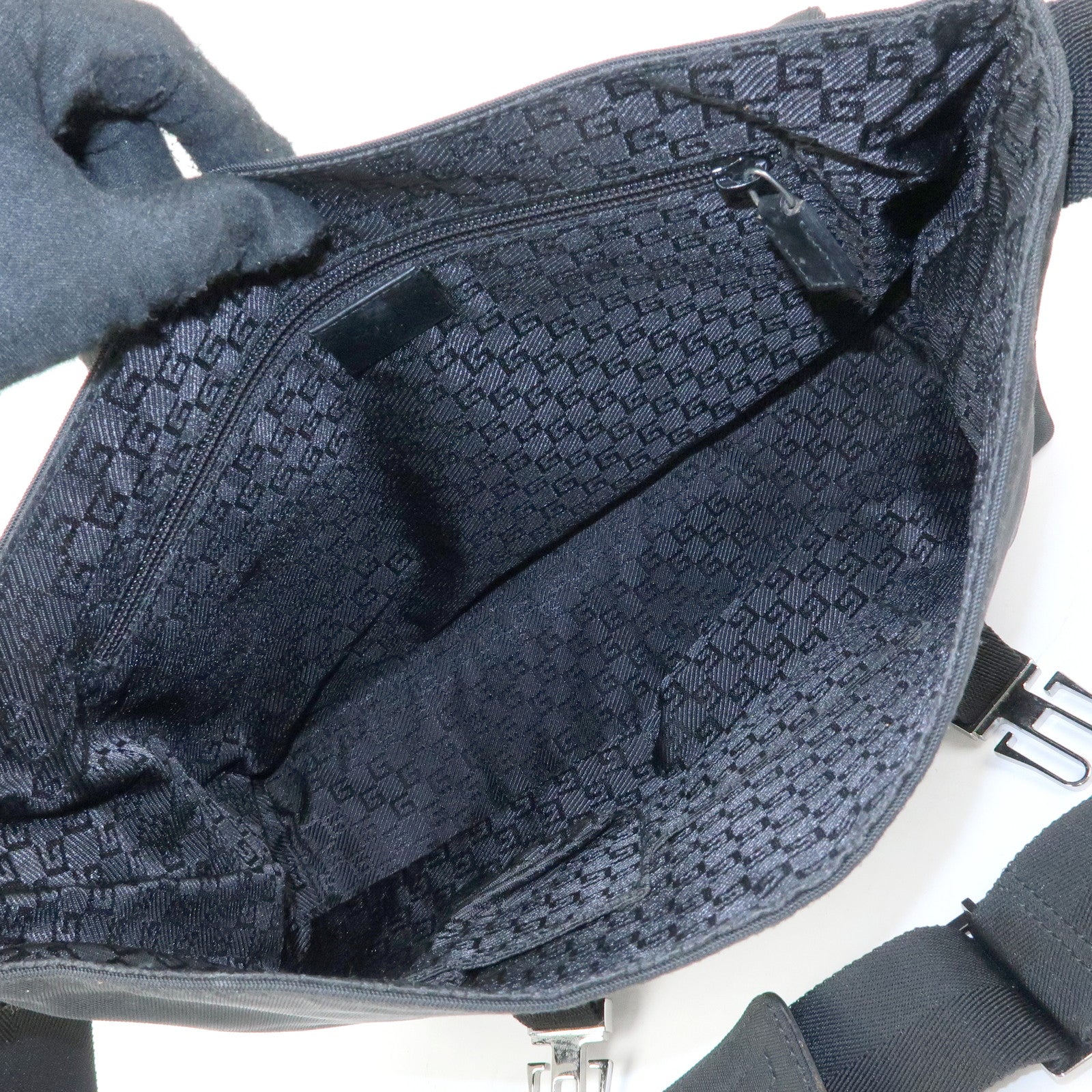 GUCCI Nylon Leather Shoulder Bag Crossbody Bag Black 122373