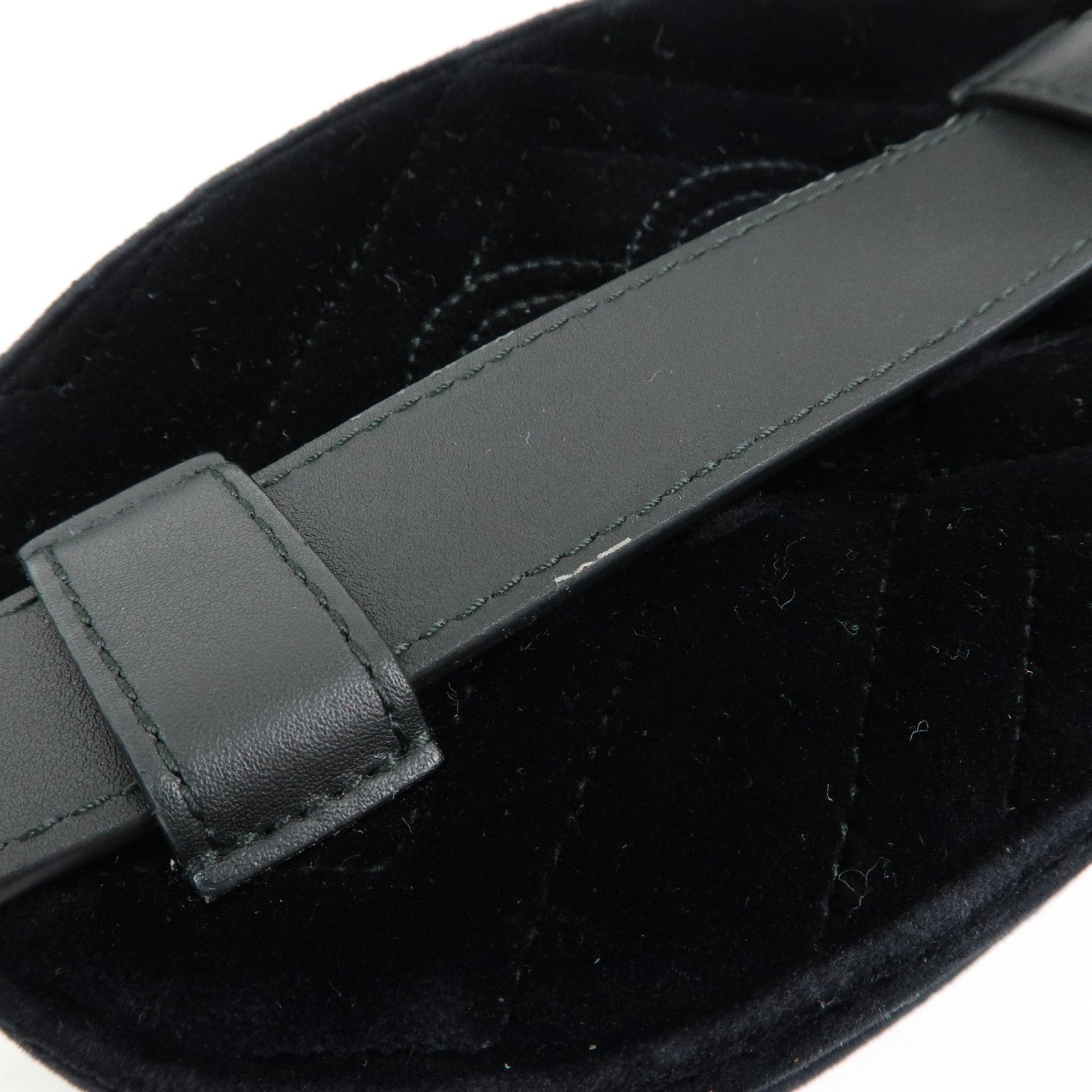 GUCCI Velvet Leather Star Bijou Motif Waist Pouch Body Bag 476434