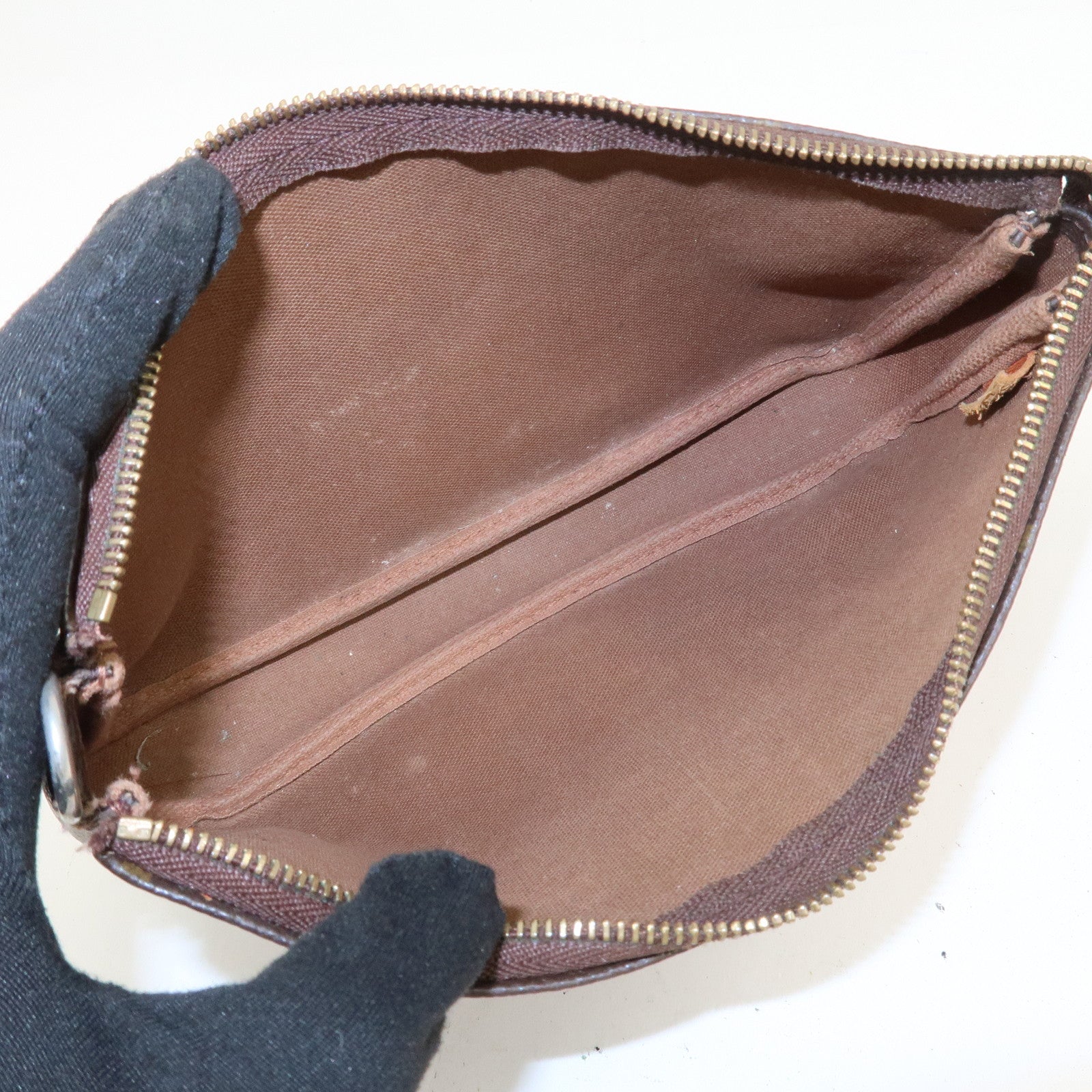 Louis Vuitton Monogram Panda Pochette Accessoires Pouch M51981