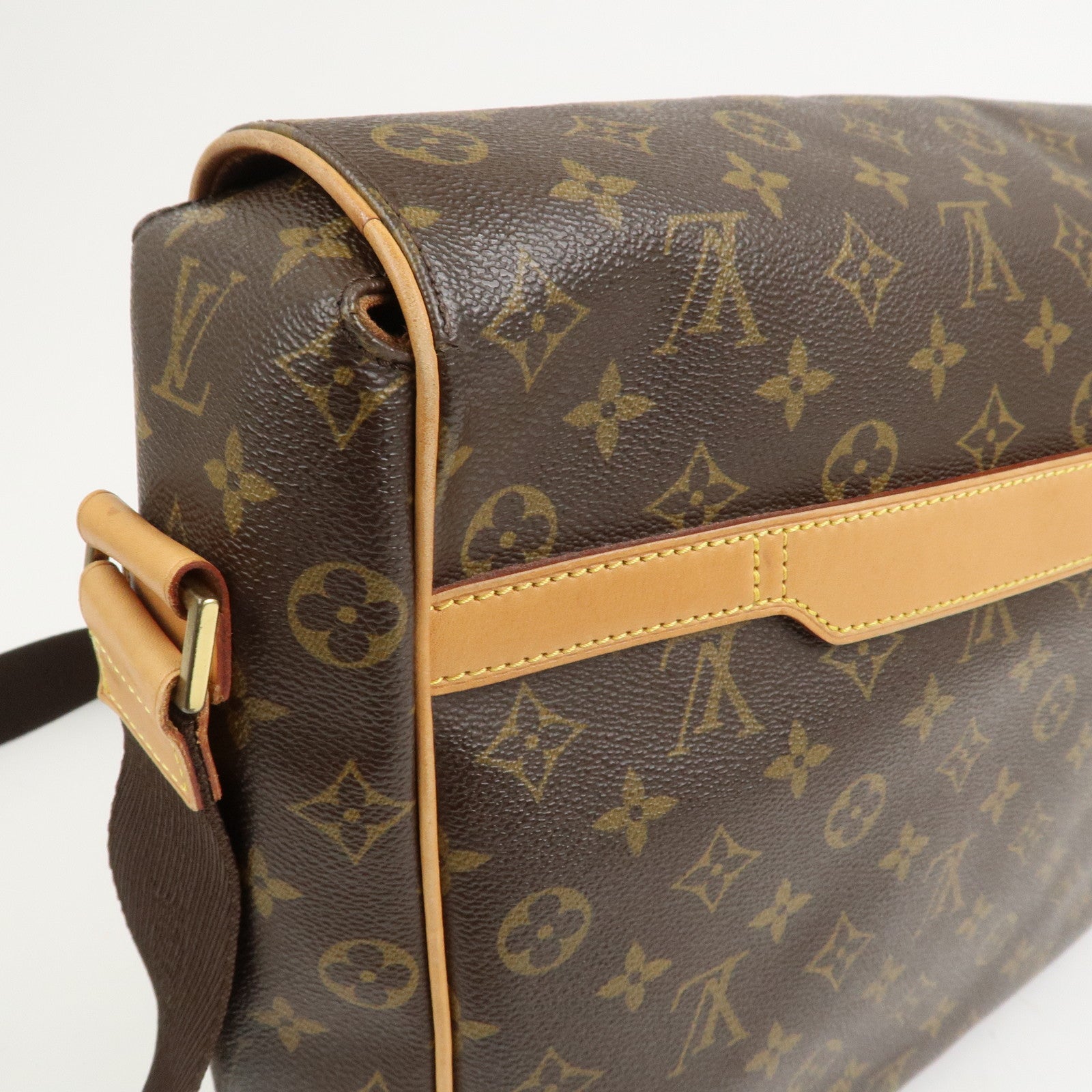 Louis Vuitton Monogram Abbesses Messenger Bag Brown M45257
