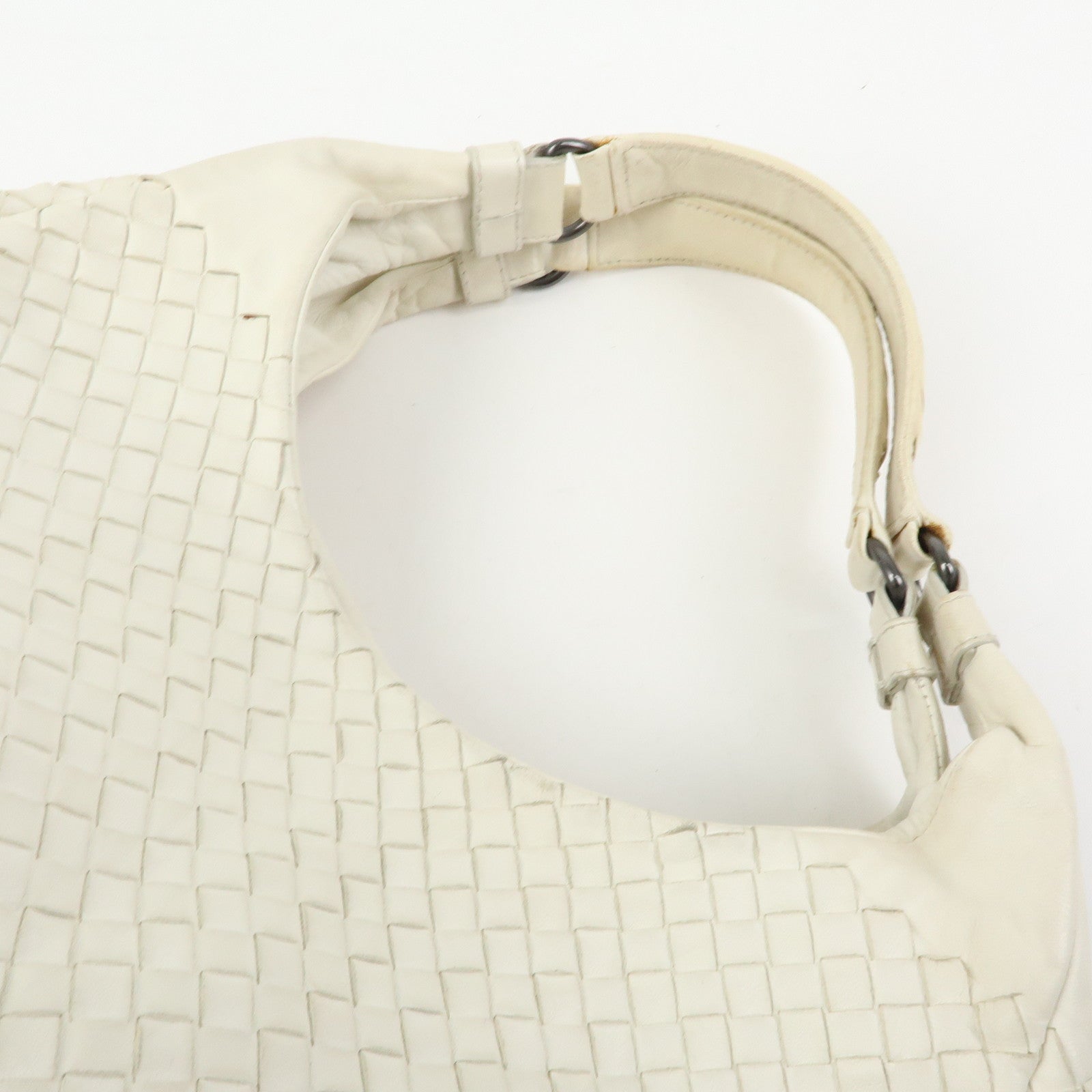 BOTTEGA VENETA Intrecciato Campana Leather Shoulder Bag 125787